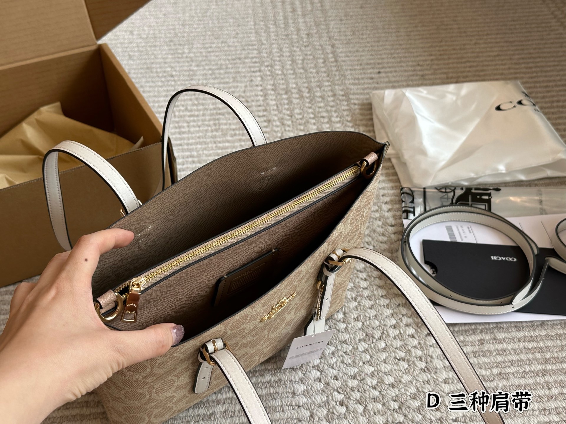 Coach Mollie tote bag