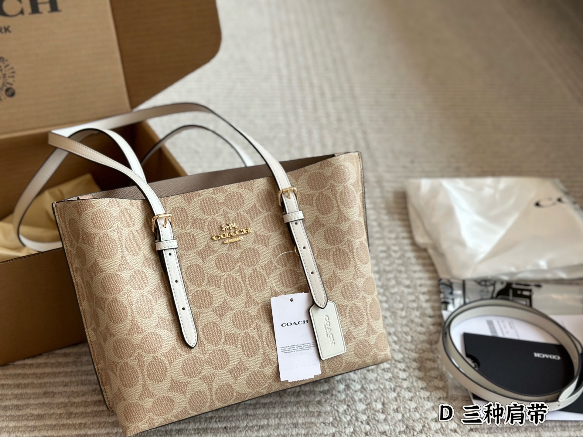 Coach Mollie tote bag
