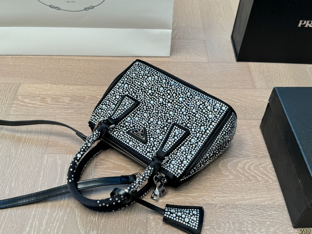 Prada rock crystal BlingBling Diamond handbag
