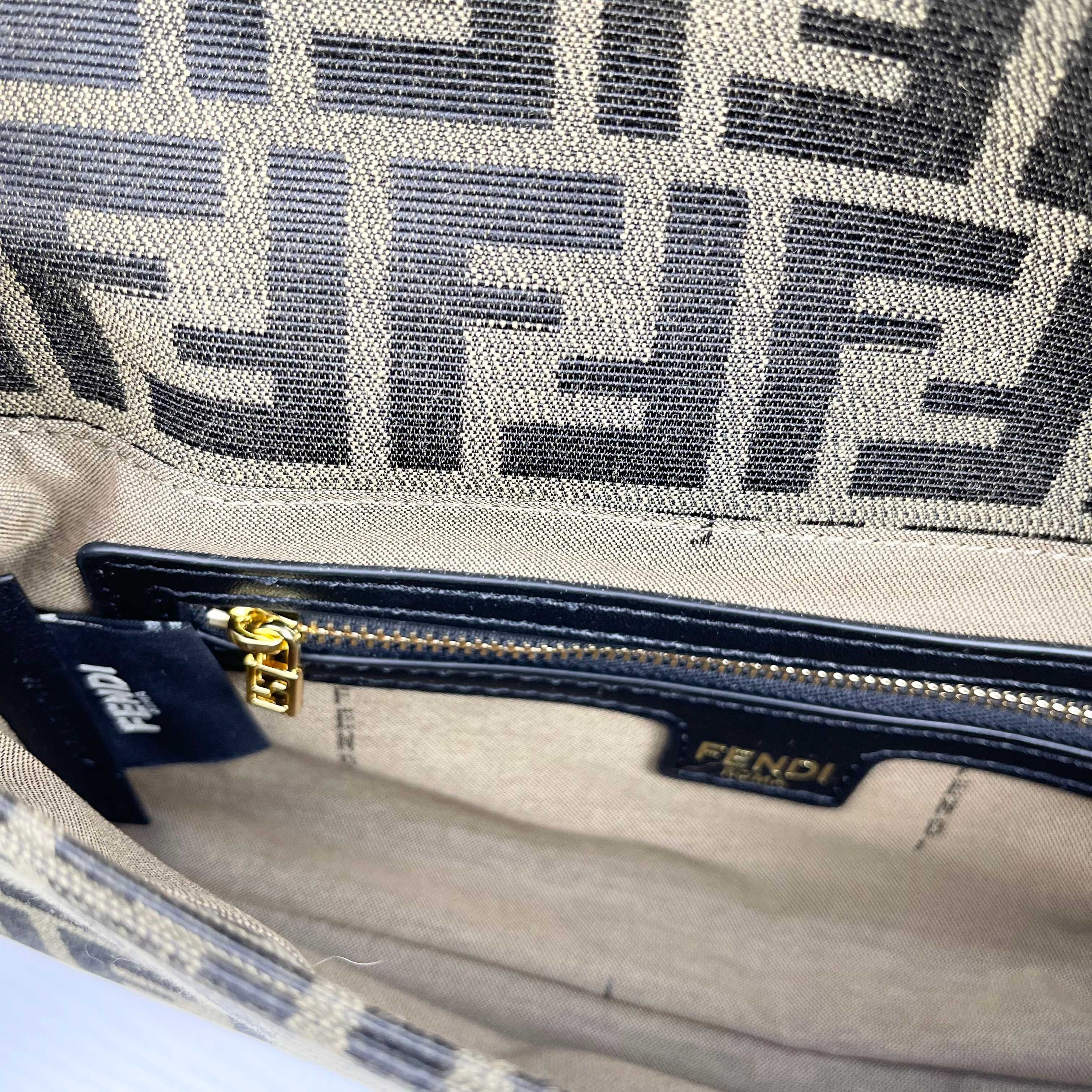 Fendi baguette bag shoulder crossbody handbag