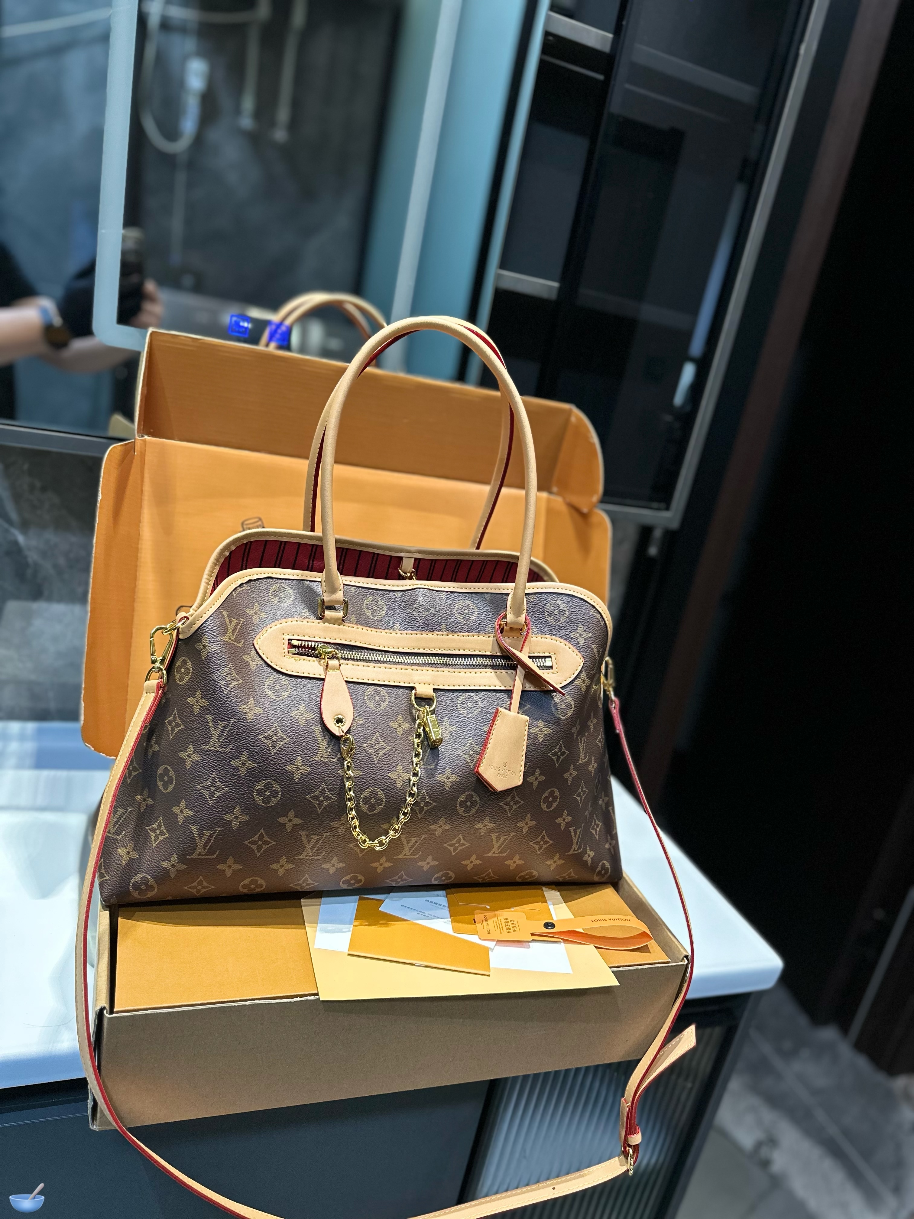 Louis Vuitton Ever more pm/mm bags