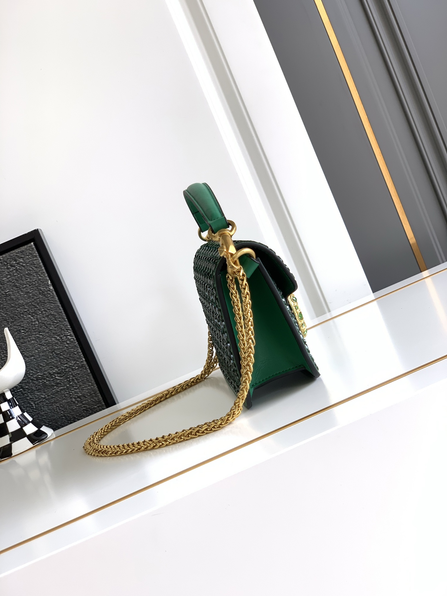 VALENTINO GARAVANI Loco VLOGOSIGNATURE chain bag