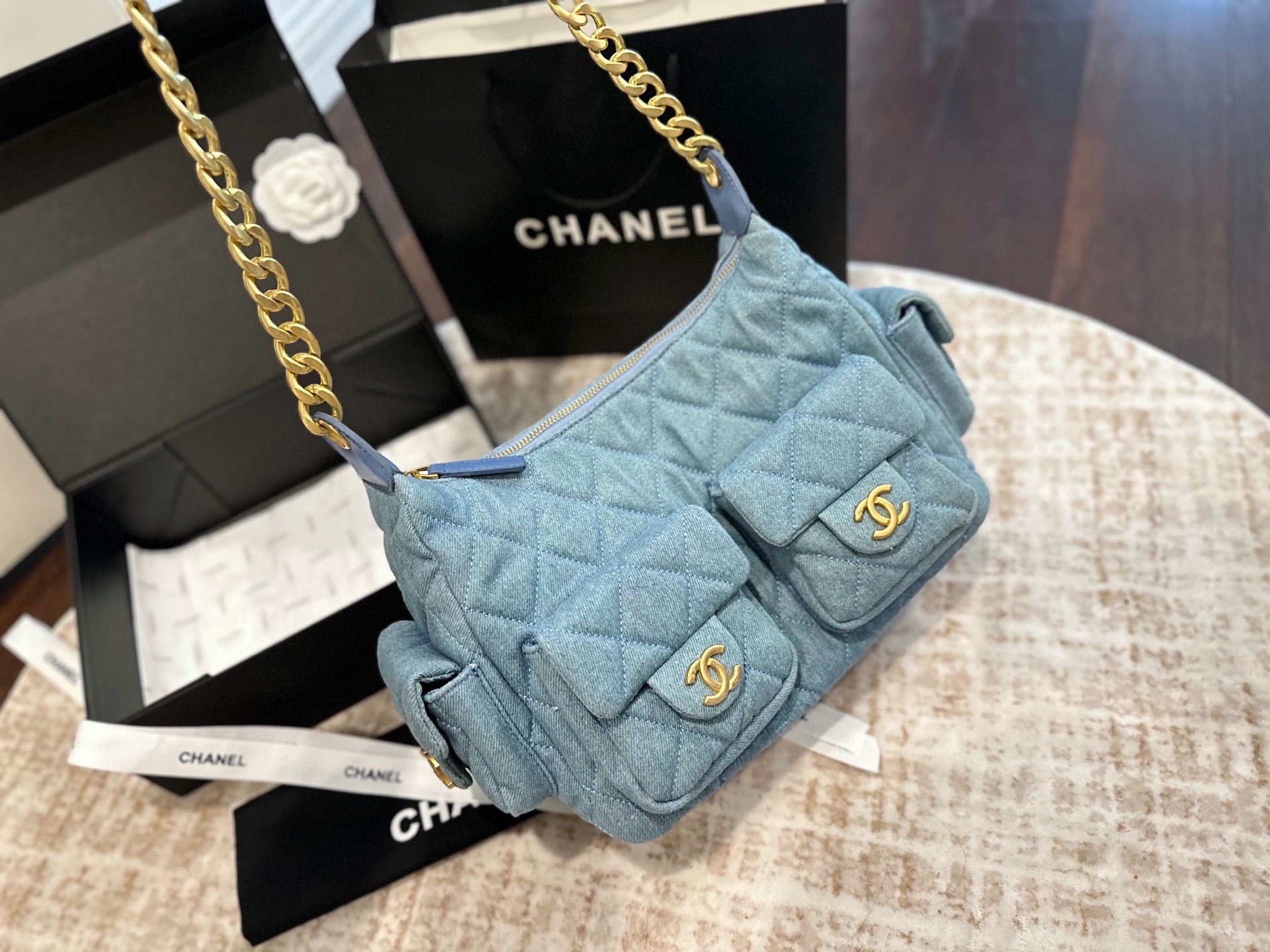 Chanel 25p hobo bag