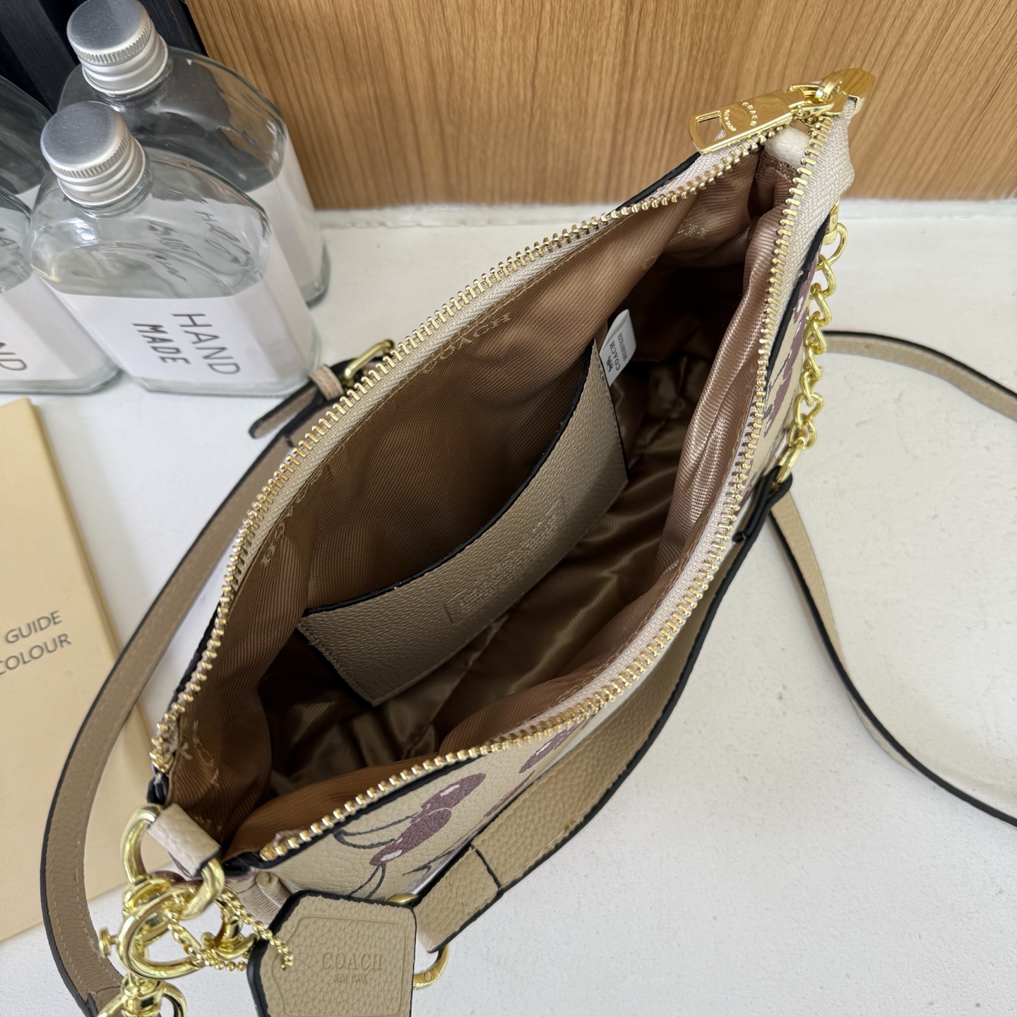 Coach crossbody Bag 8A quality