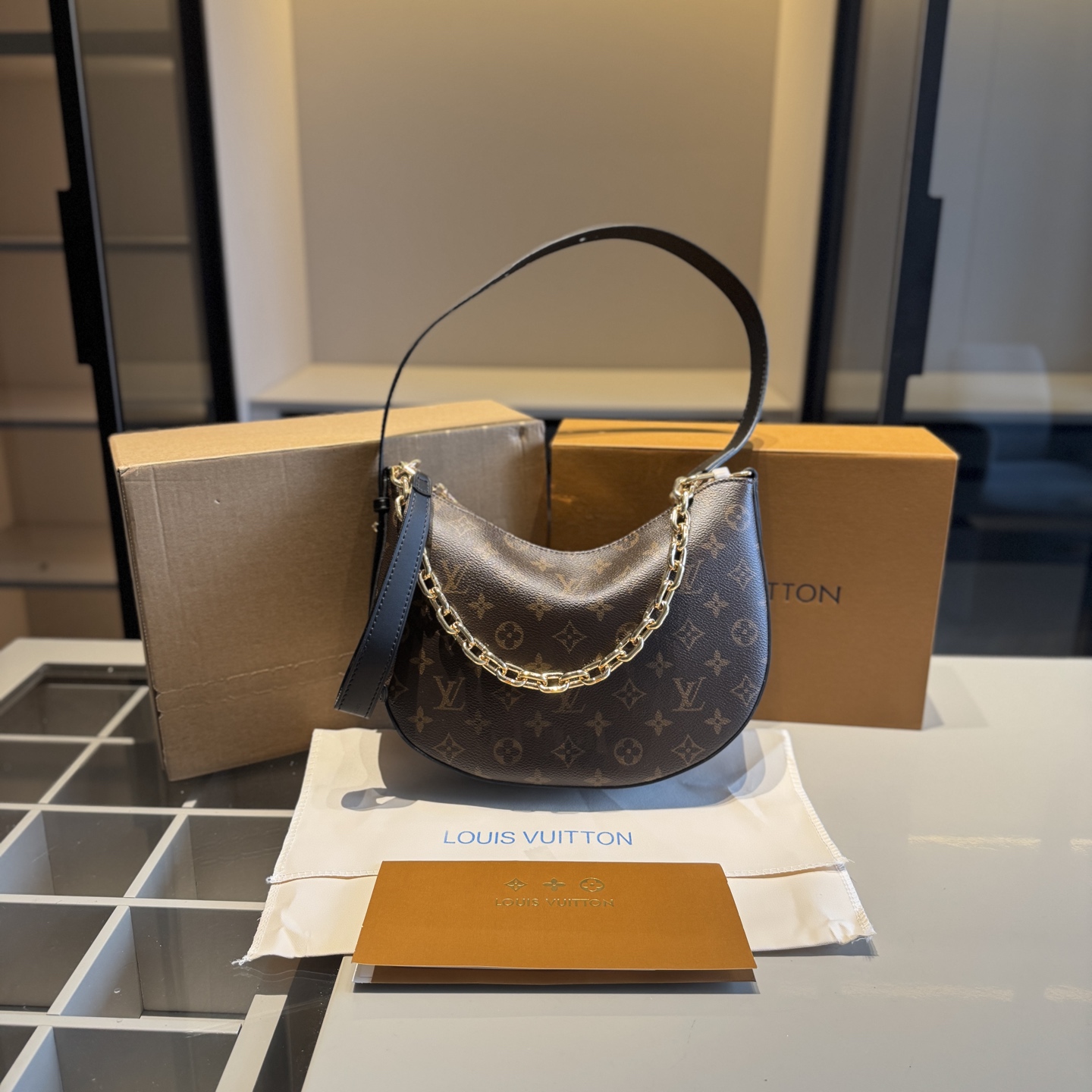 LV cookie bb Underarm bag