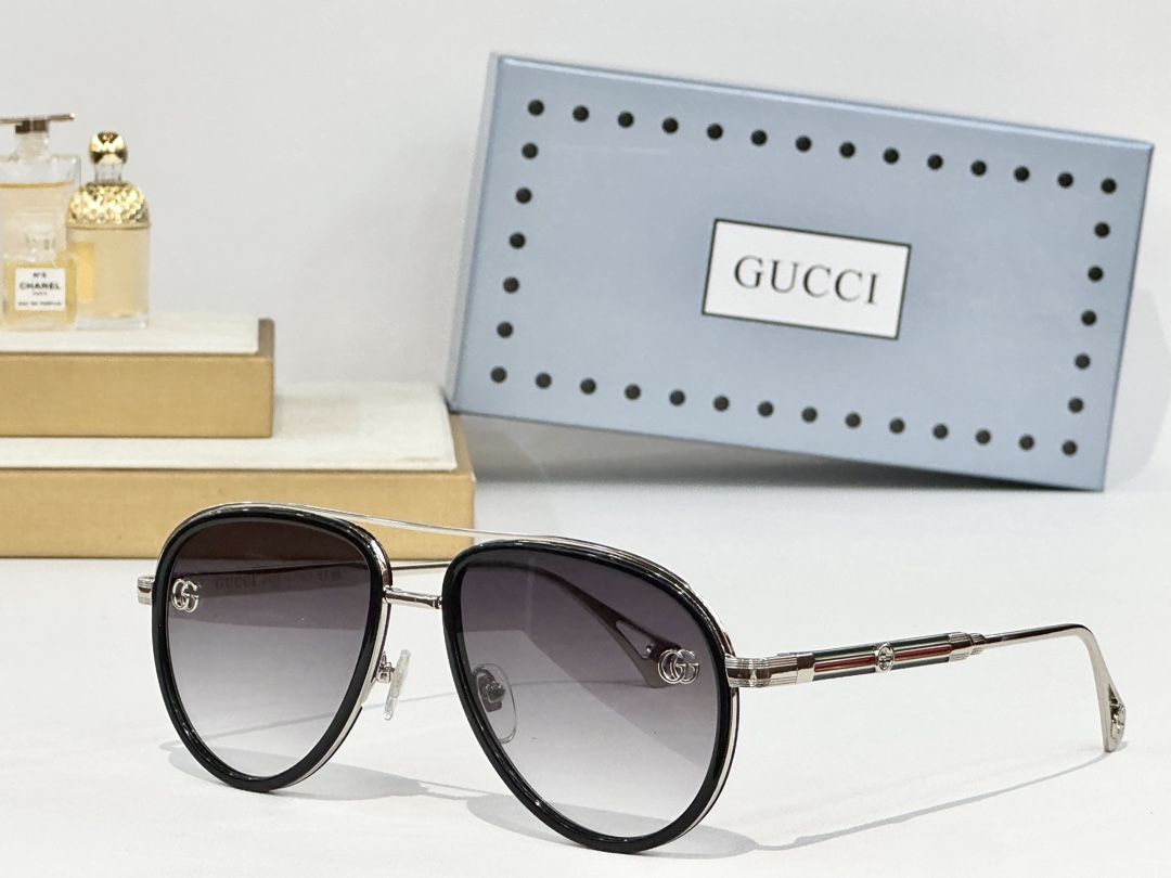 Gucci fashion sunglasses