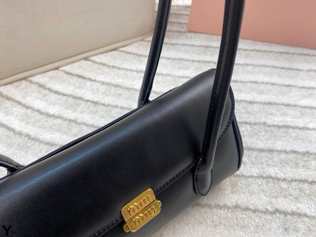 Miumiu underarm baguette bag