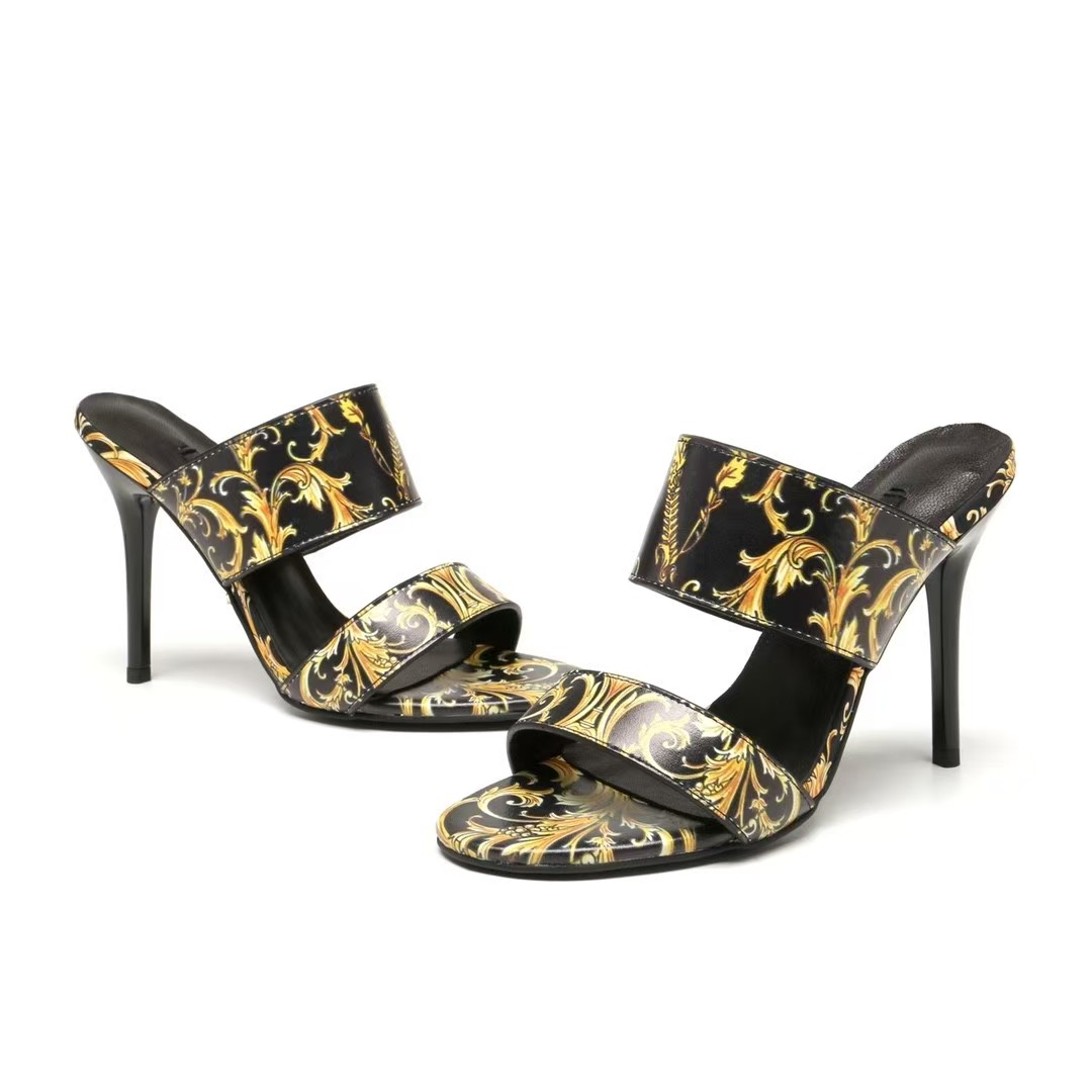 Versace High-heeled flip-flops