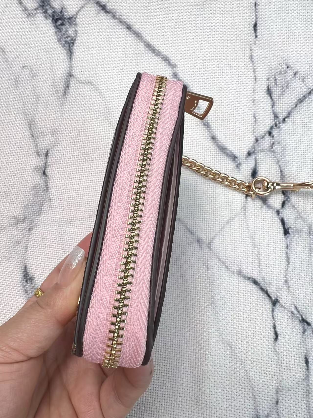 Coach chain small card case