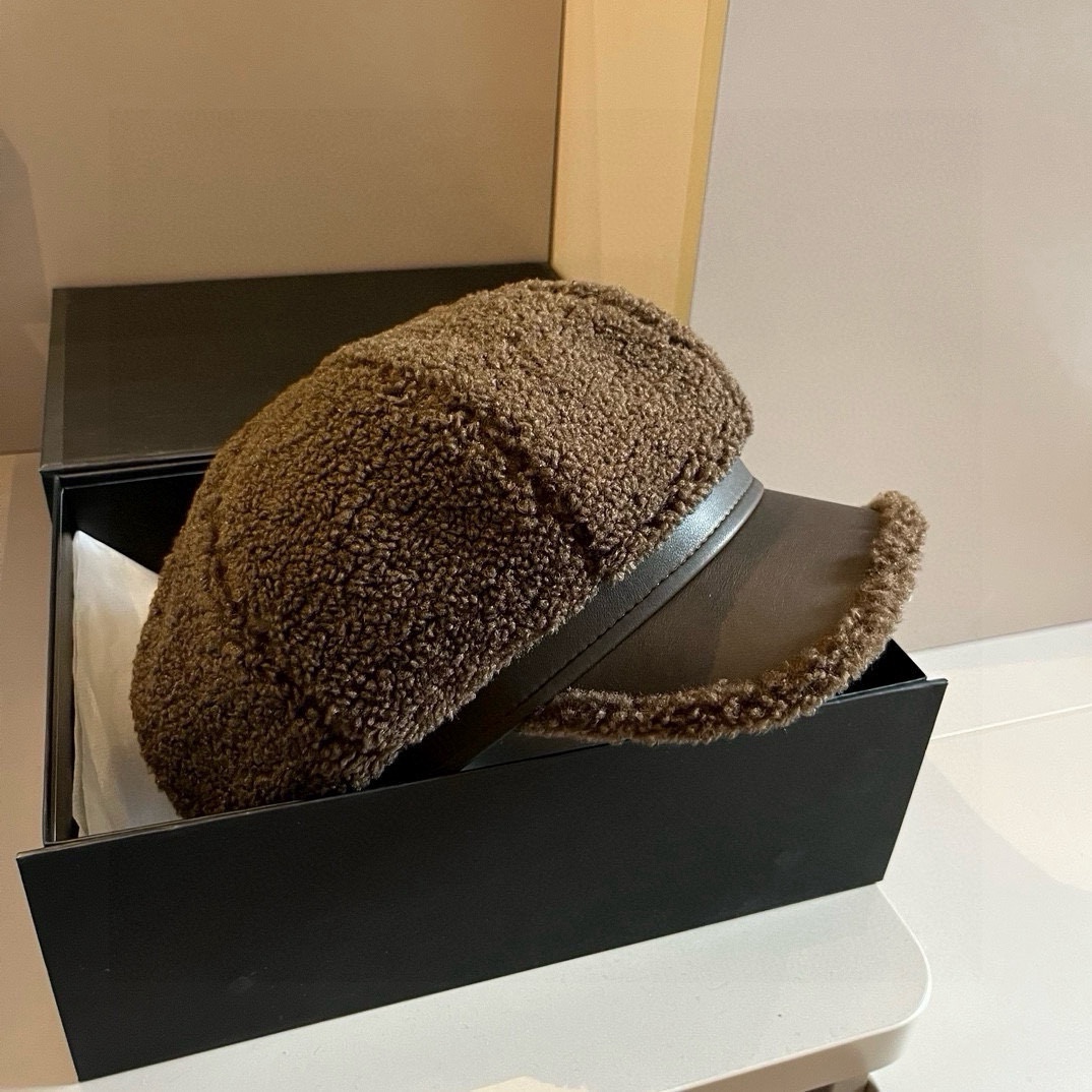 MIUMIU Lambskin Artist Hat