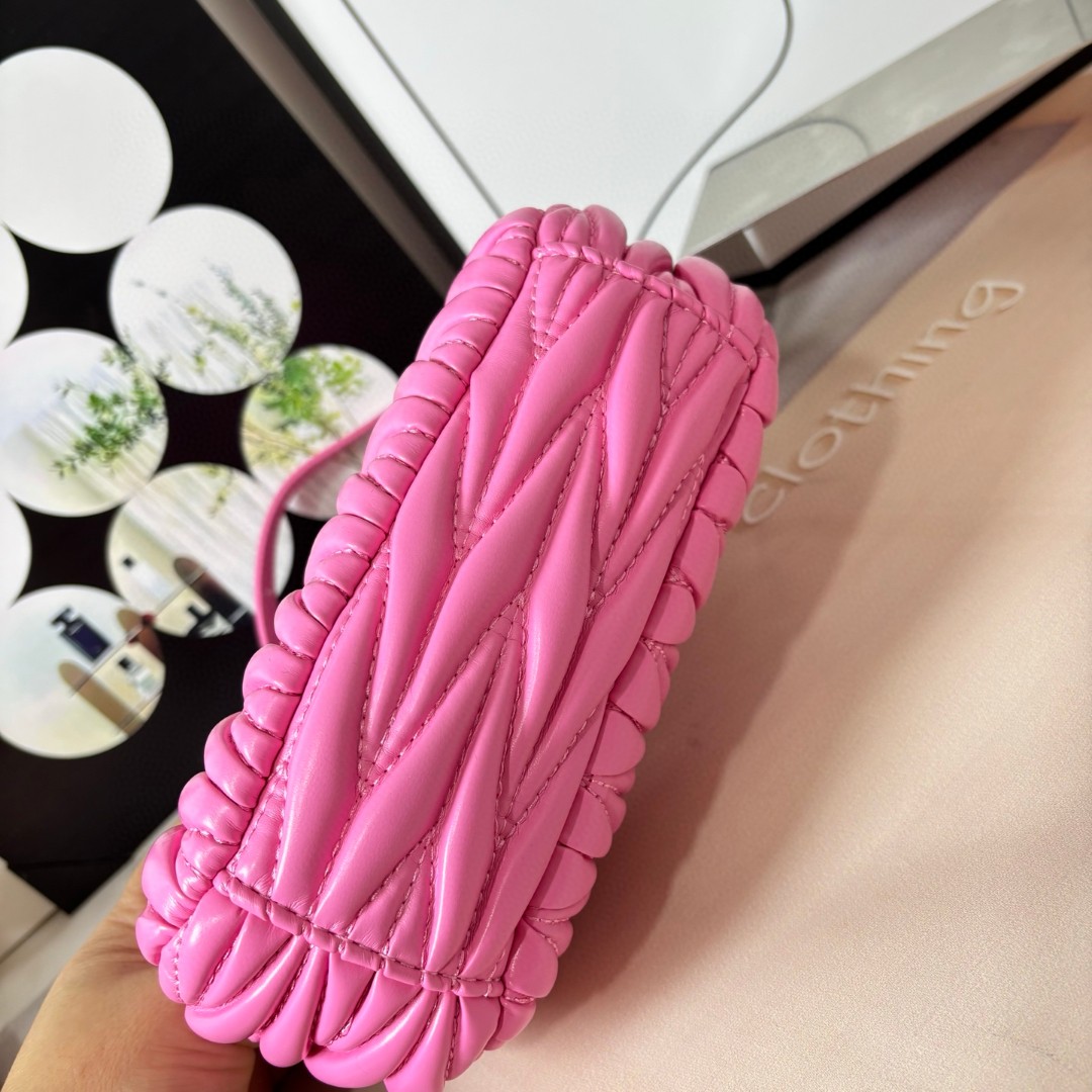 MIUMIU handbag 8A quality