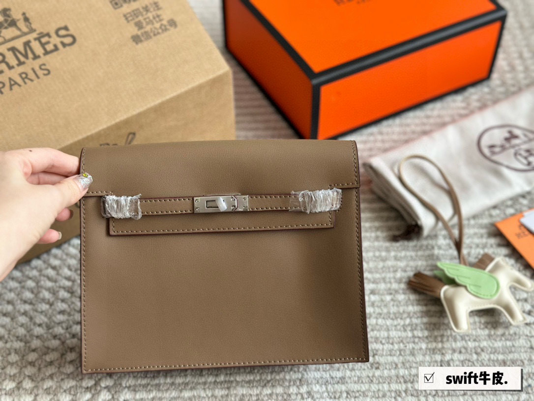 Hermes swift Kelly Danse bag