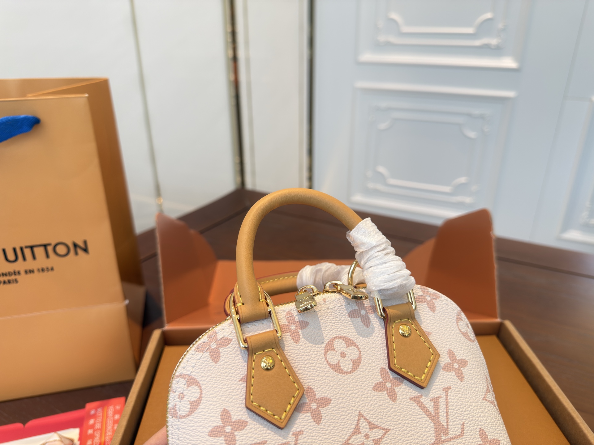 LV nano alma mini Dune Shell bag