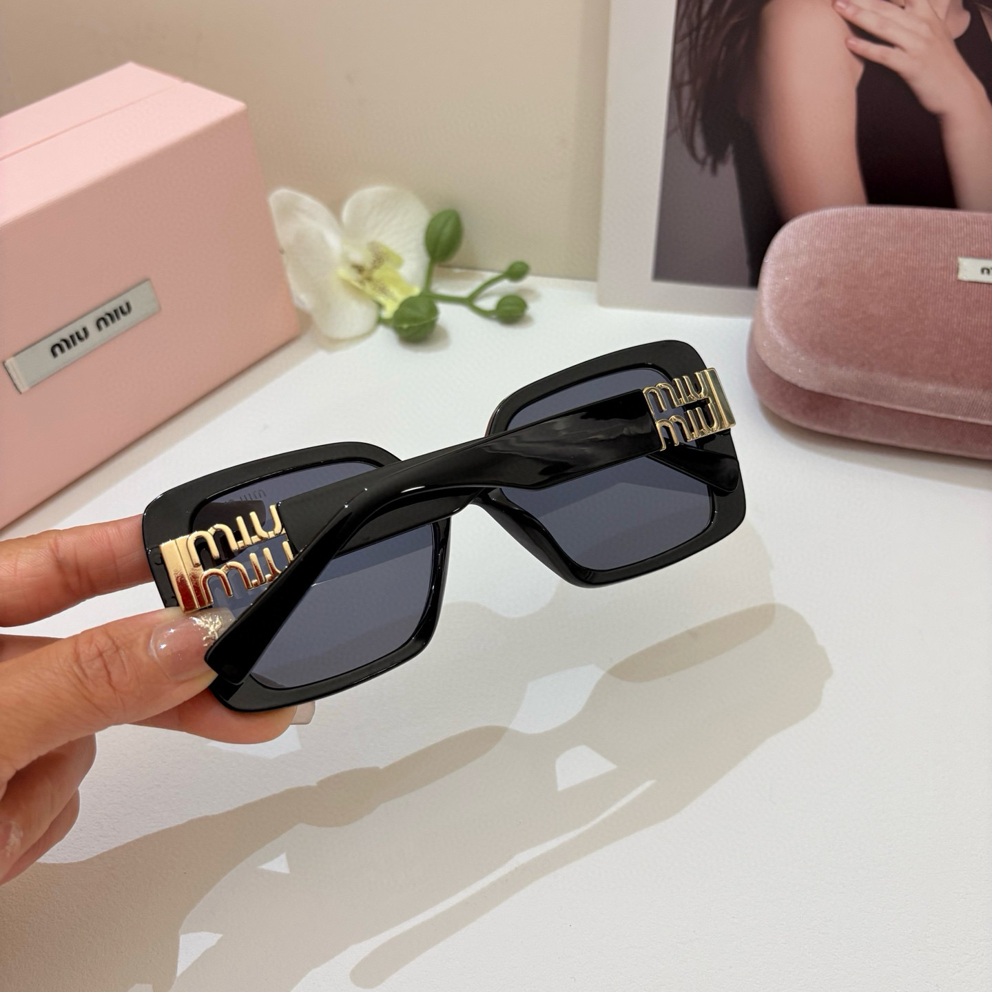 MIUMIU square-framed sunglasses
