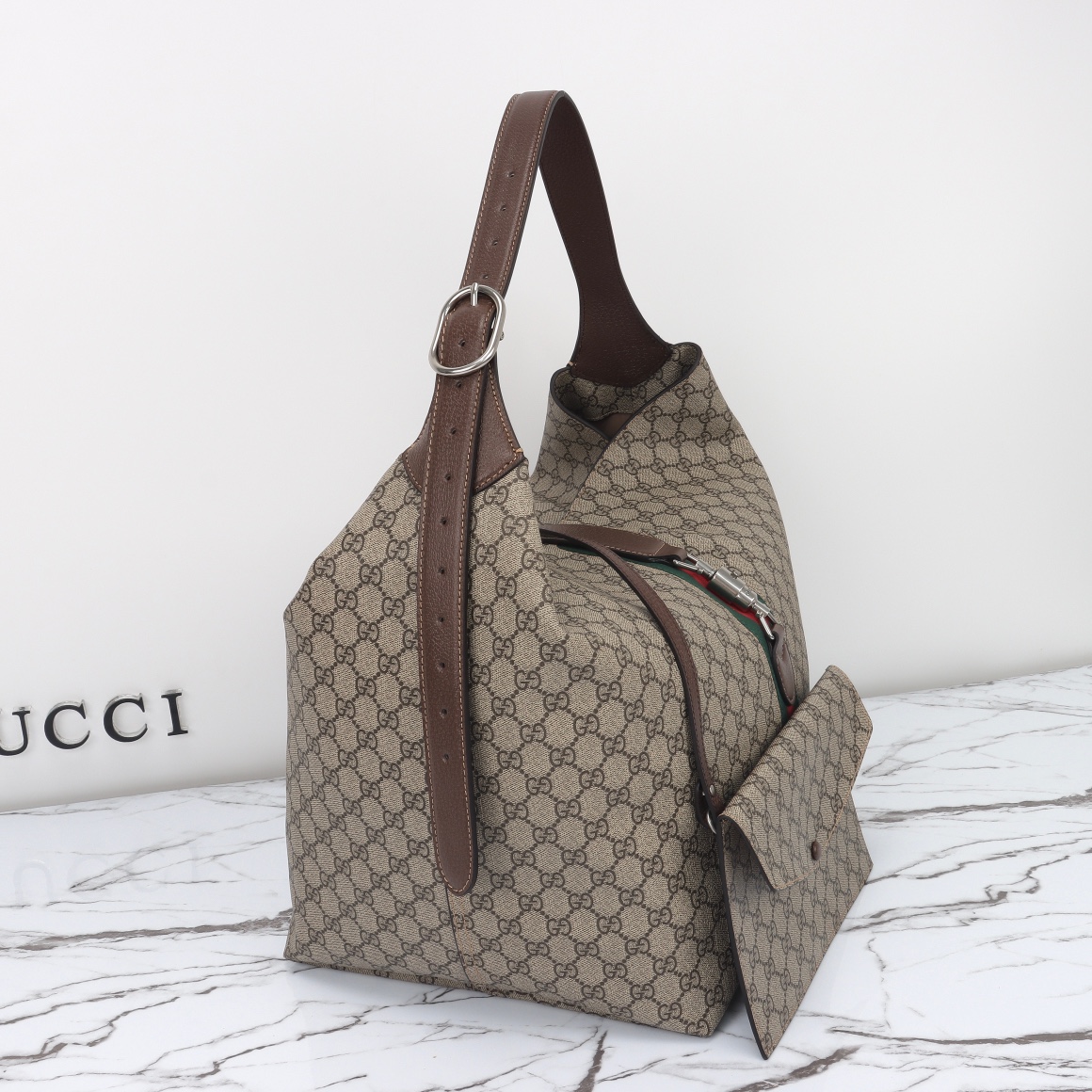 Gucci high quality leather shoulder handbag