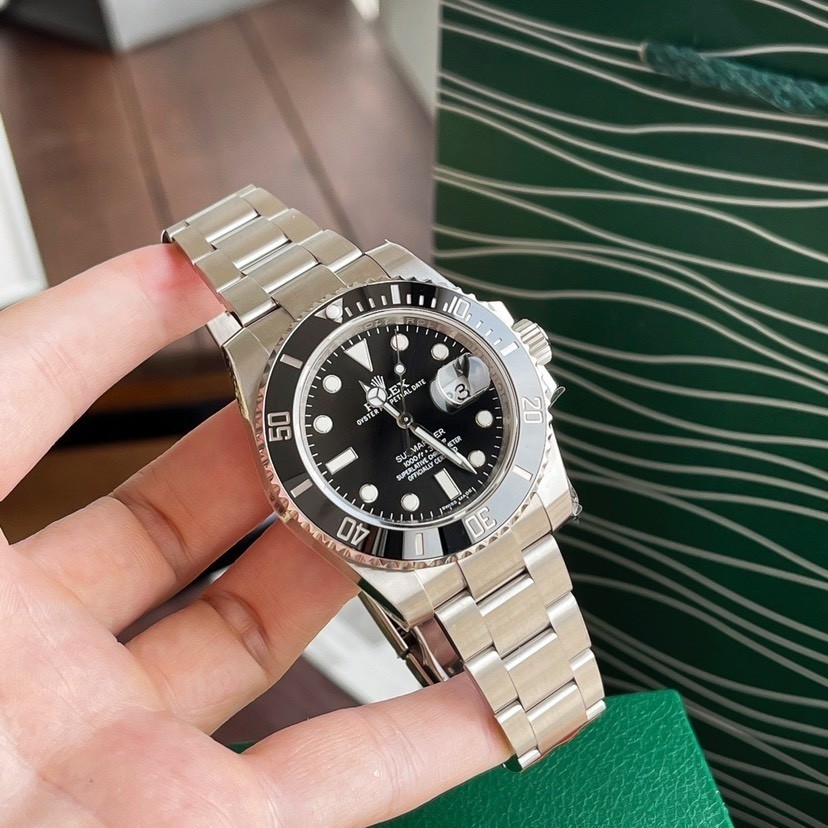 Rolex Submariner watch movement