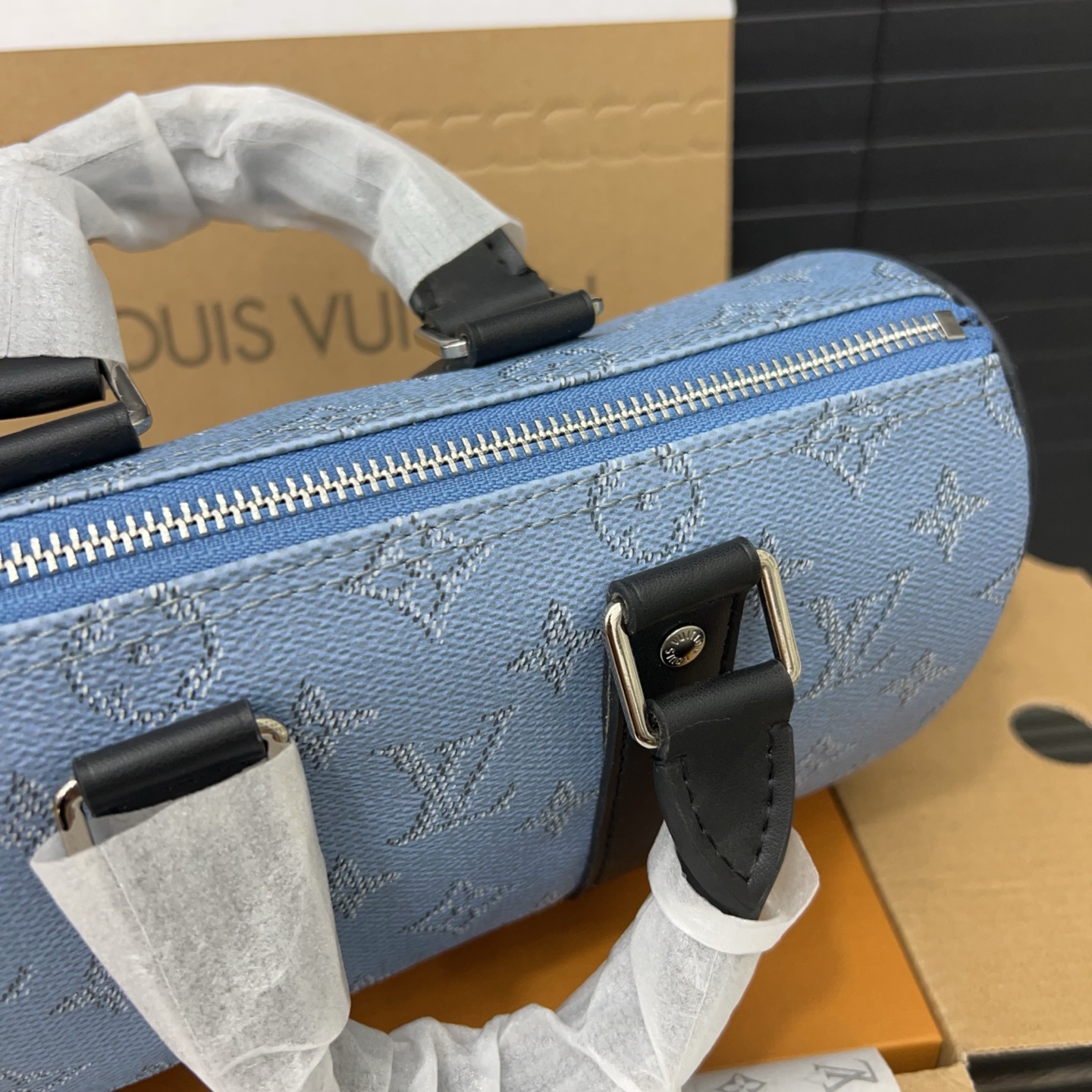 LV KEEPALL 25 crossbody shoulder bag