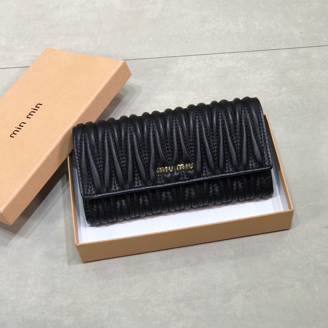 MIUMIU Small Wallet