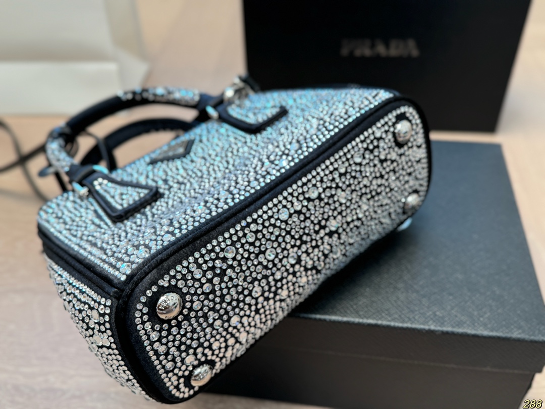 Prada rock crystal BlingBling Diamond handbag