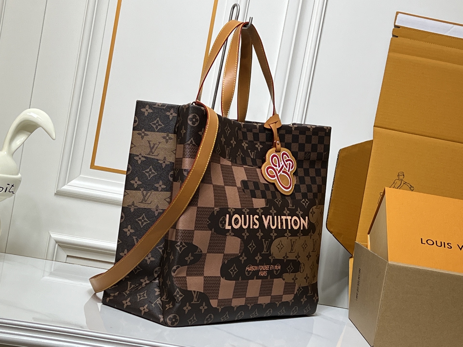 LV Louis Vuitton Maison Fondée En 1854 handbag