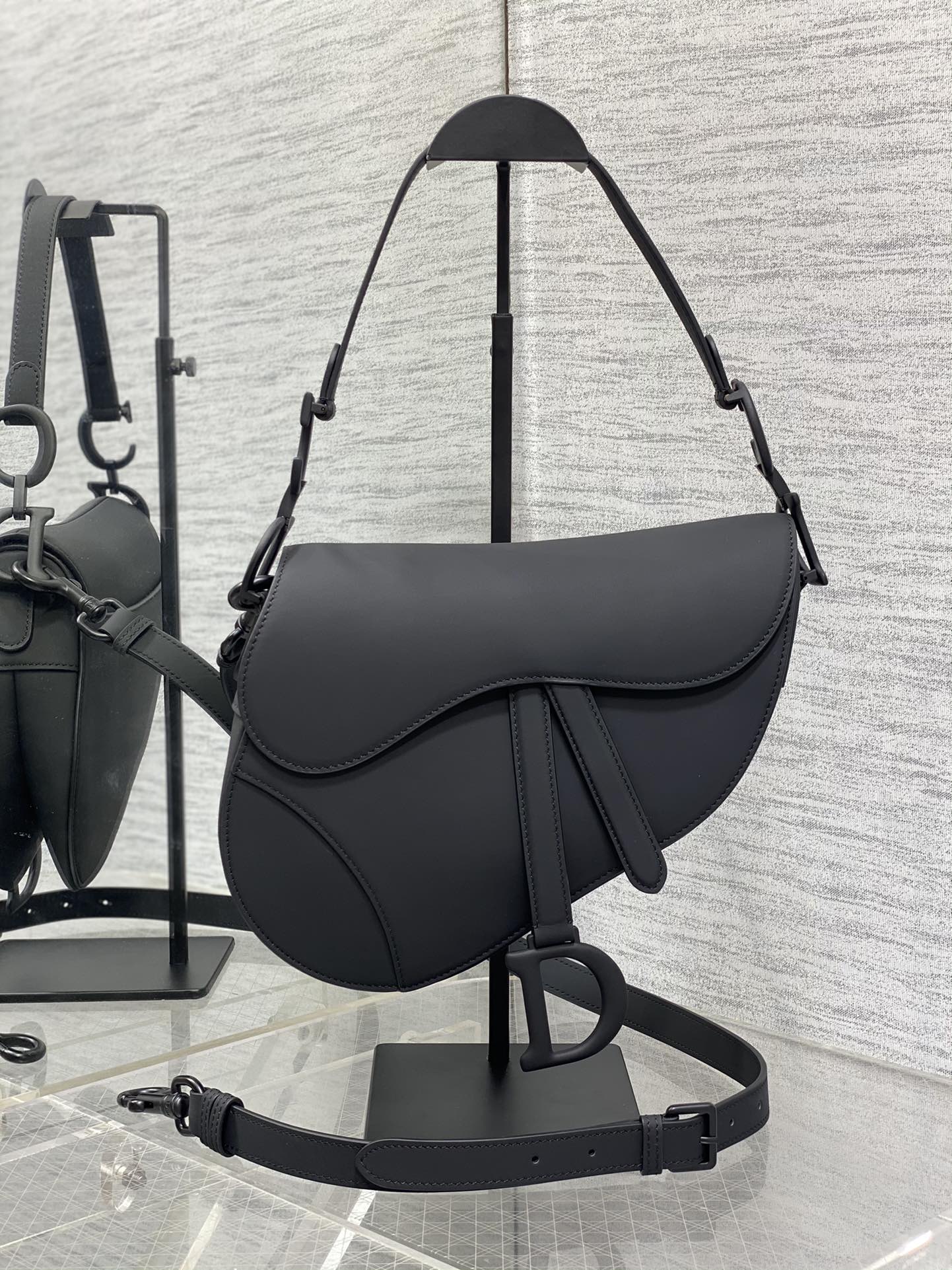 Top version Dior saddle bag