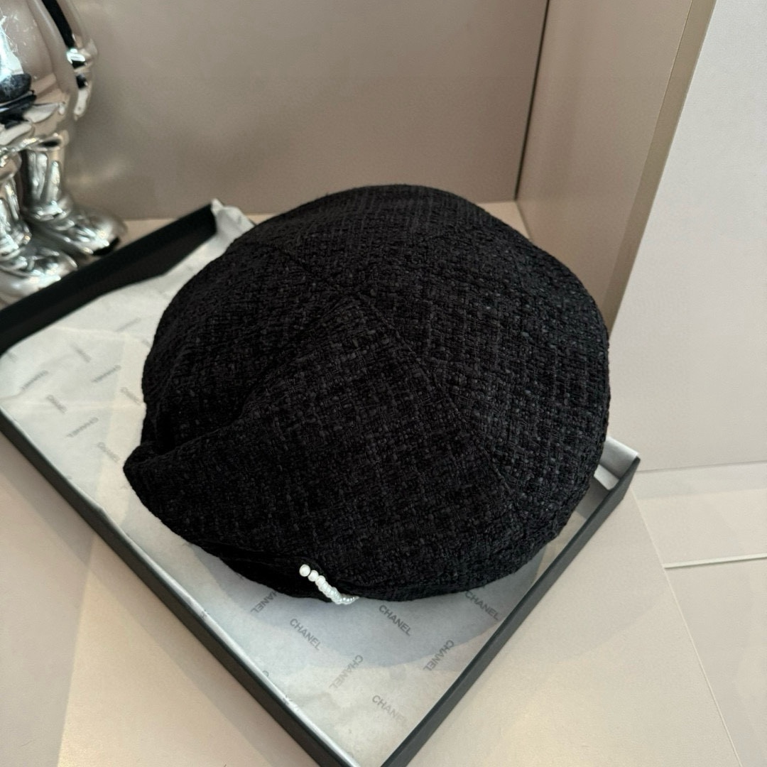 MIUMIU beret hat
