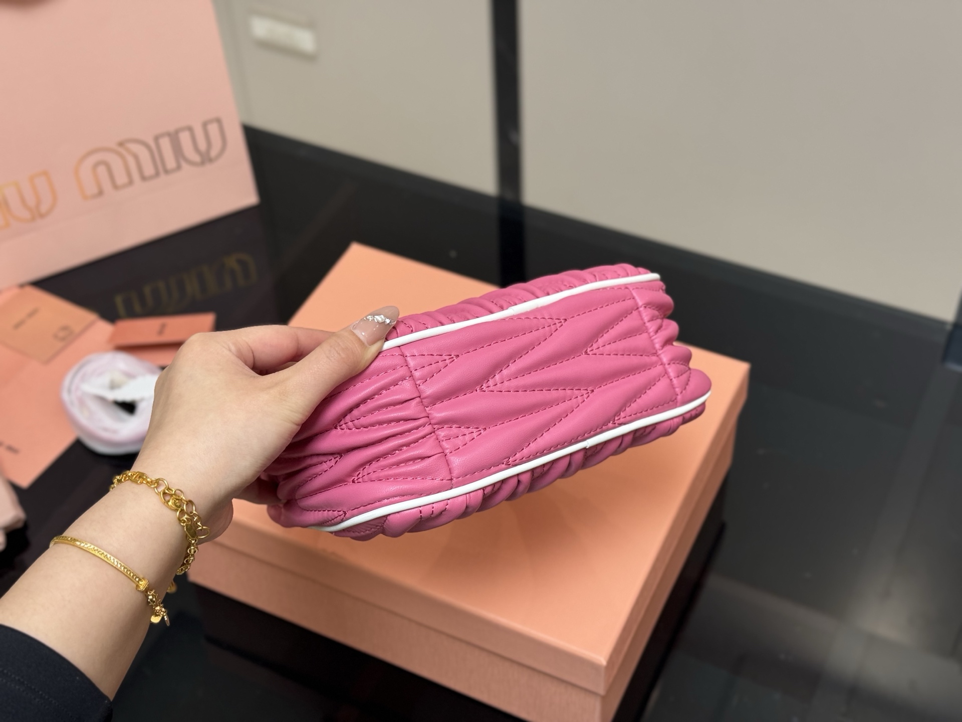 MIUMIU wander bag