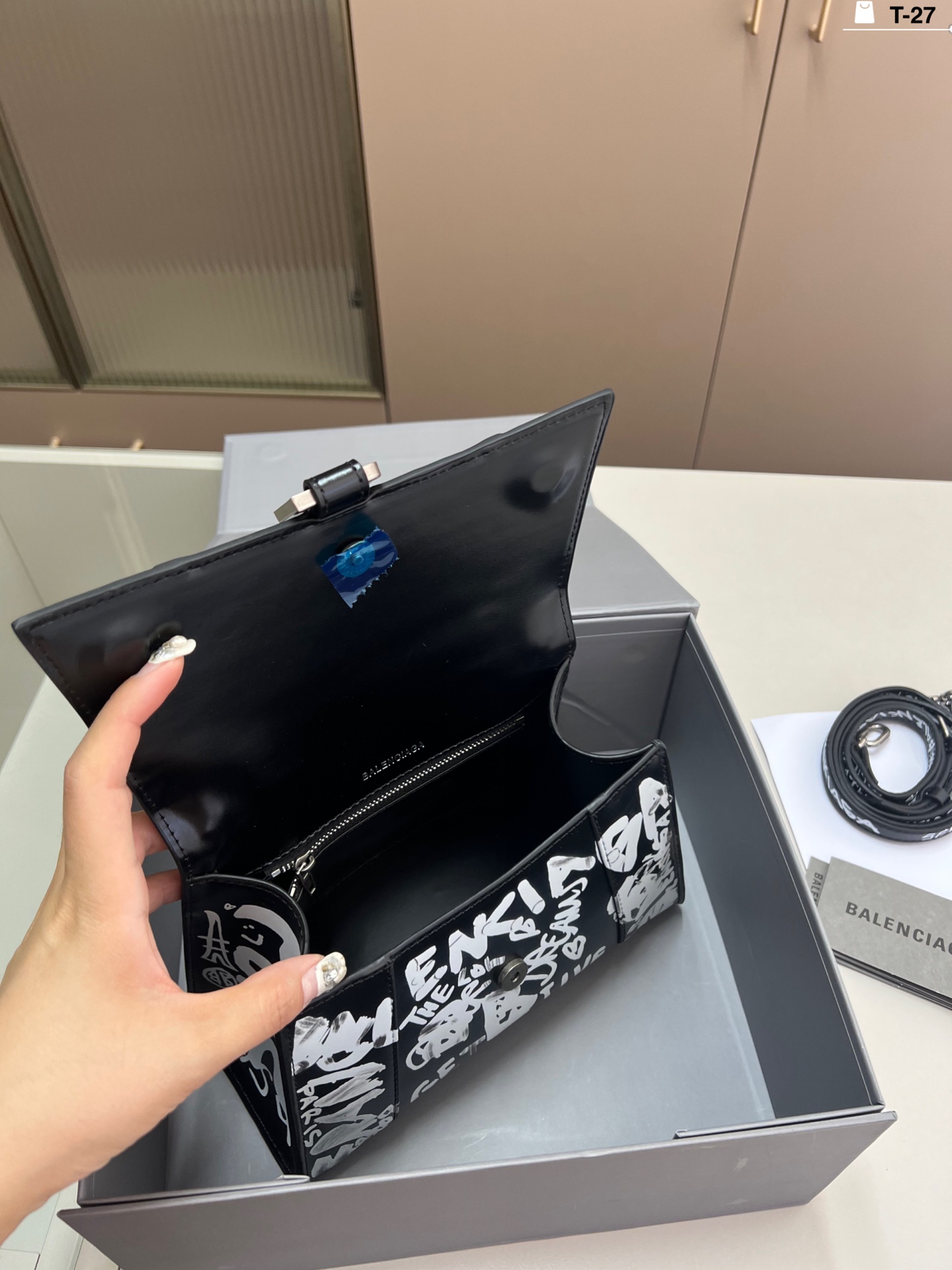 Balinese graffiti hourglass bag