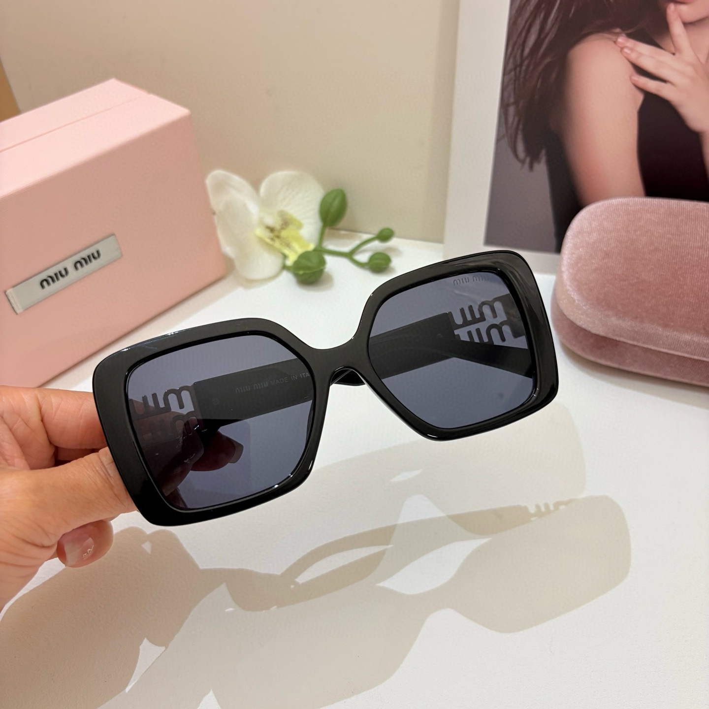 MIUMIU square-framed sunglasses