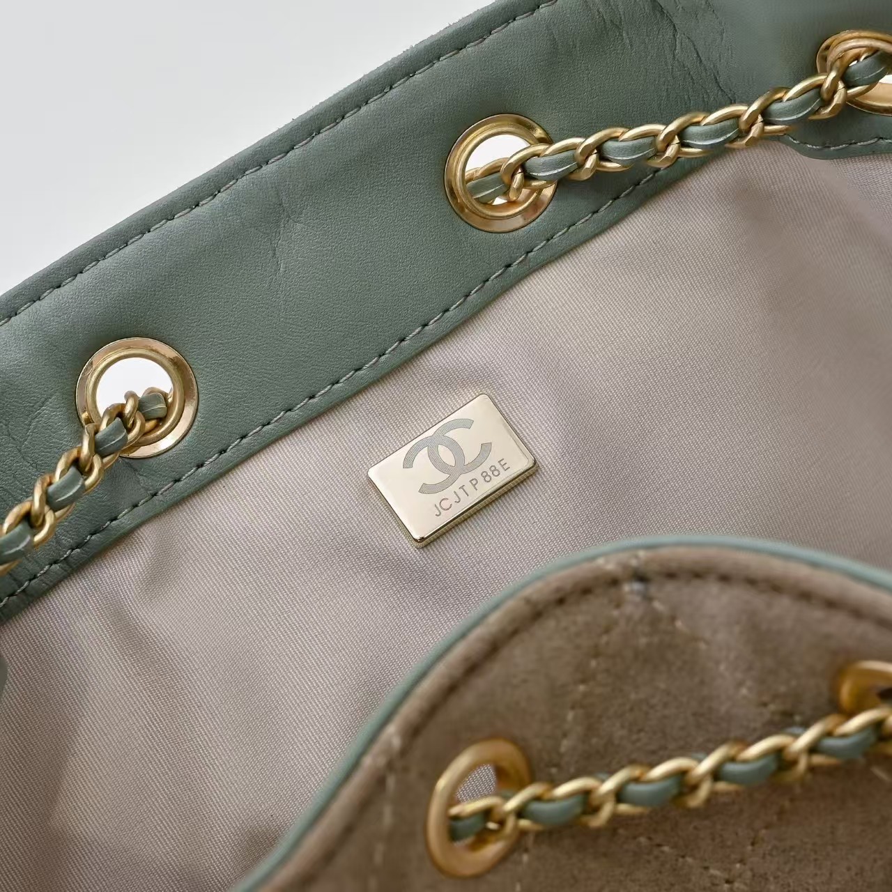 Chanel 25c hobo armpit bag