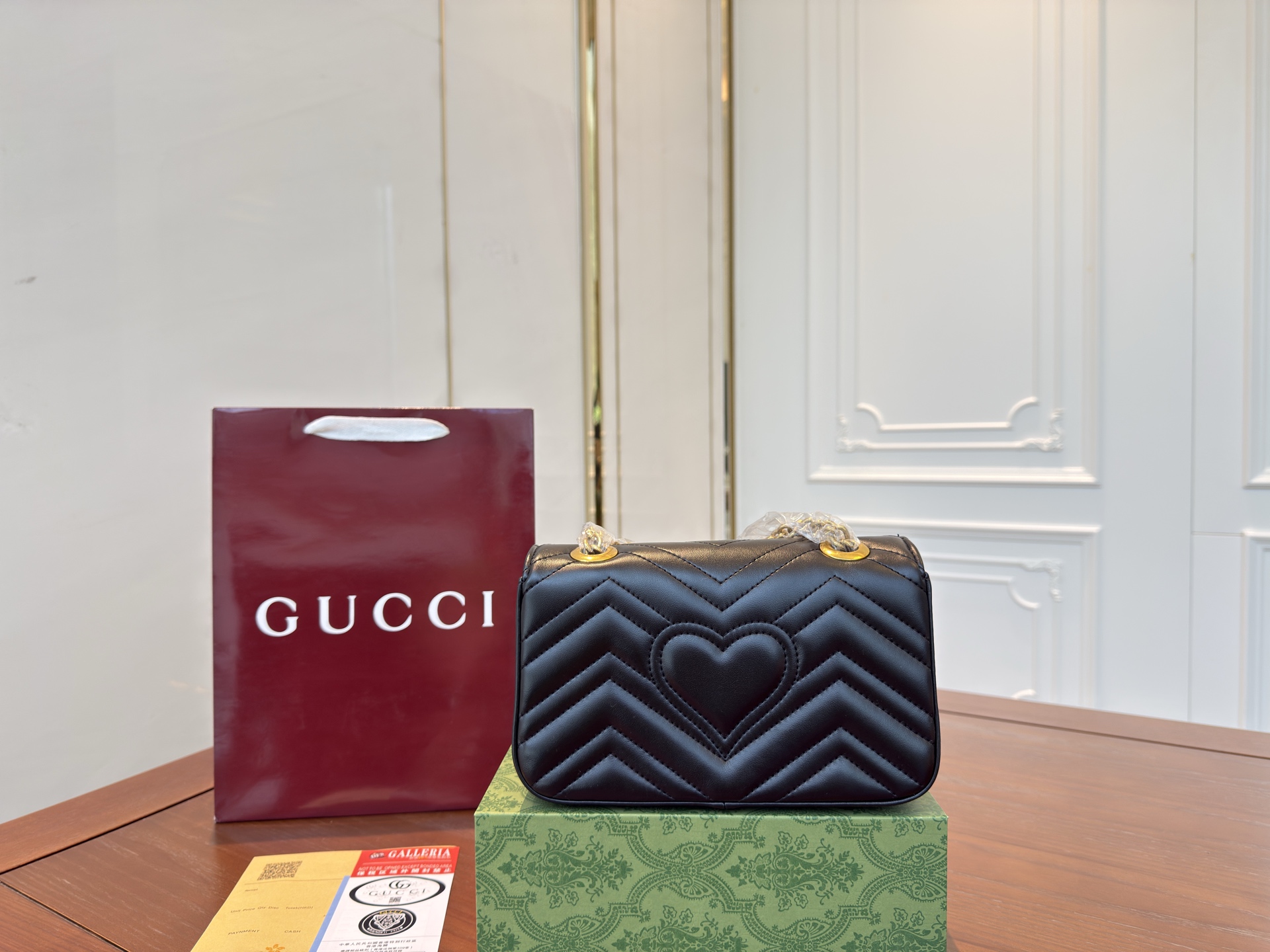 Gucci classic all-match Marmont shoulder bag crossbody bag women's bag