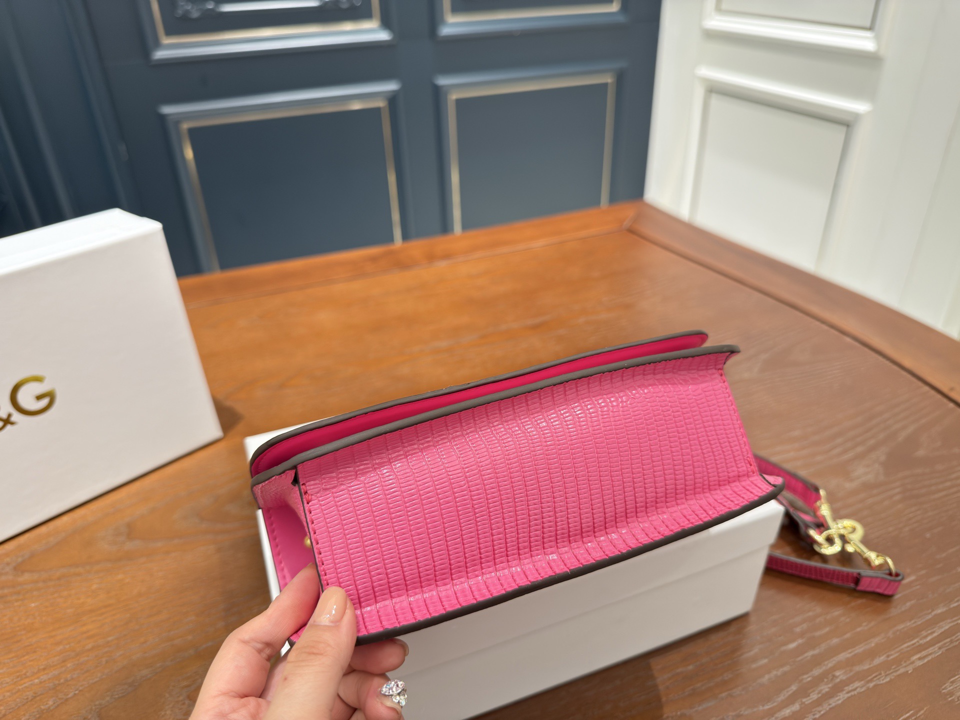 DG Dolce & Gabbana Chain Bag