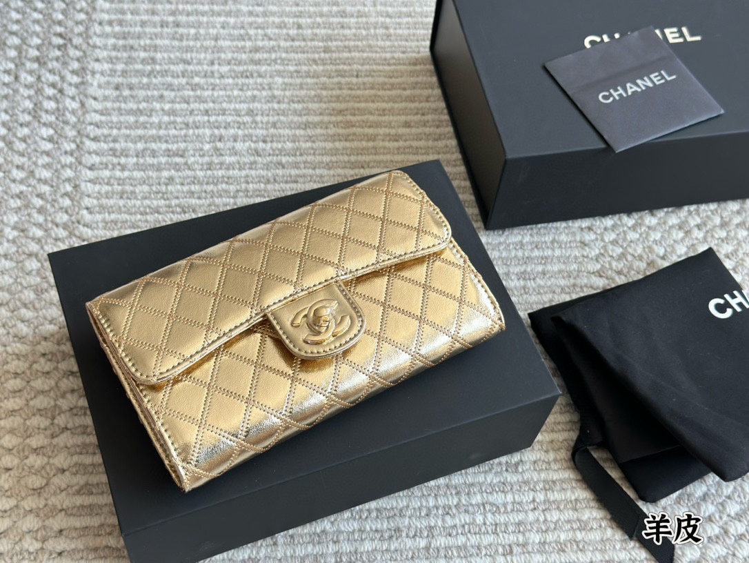 Chanel woc shoulder crossbody bag