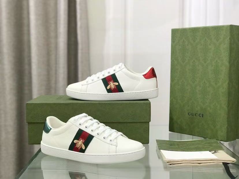 GUCCI Two-tone Sports Shoes