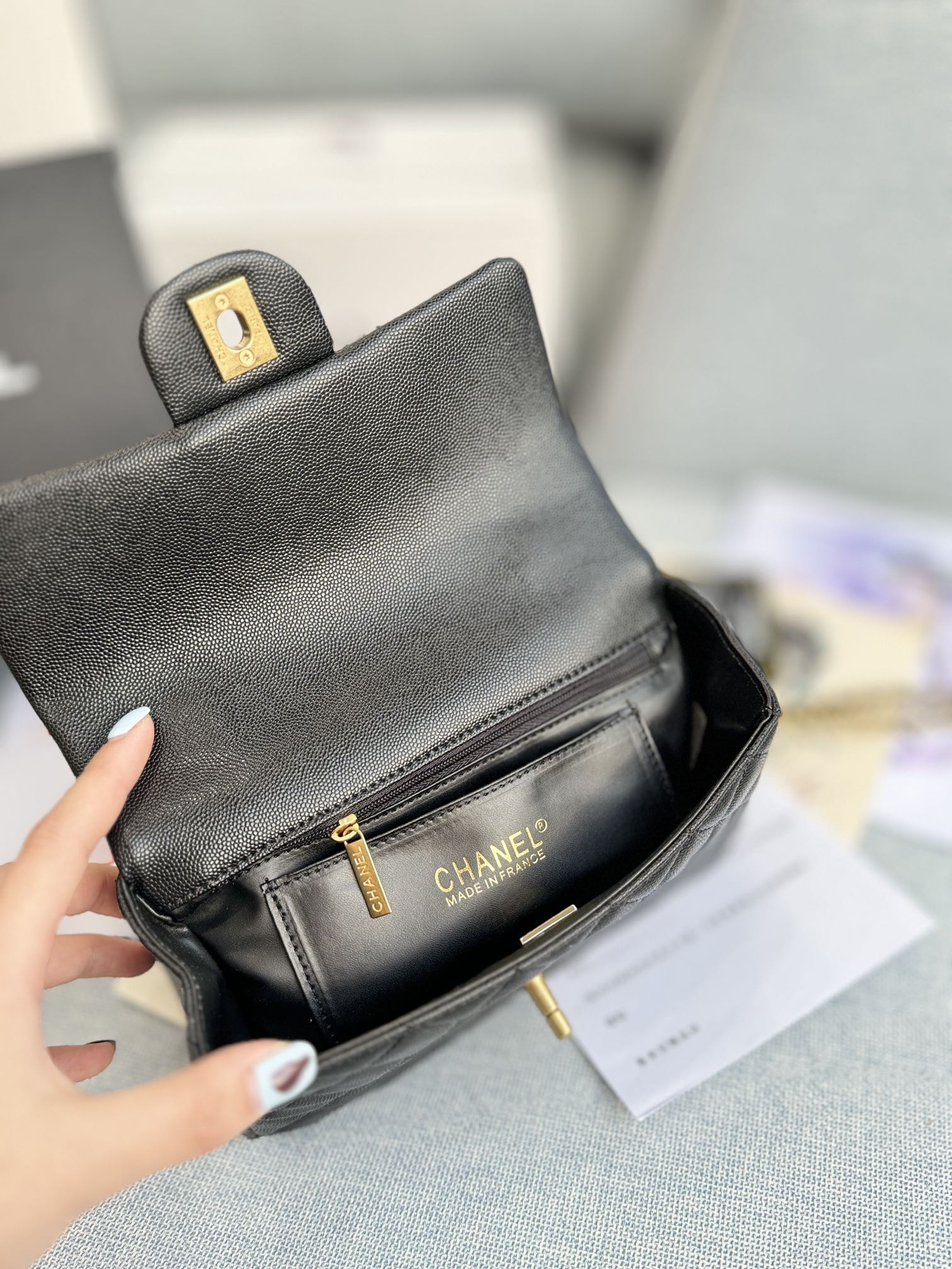 Chanel classic flap cf mini crossbody shoulder bag