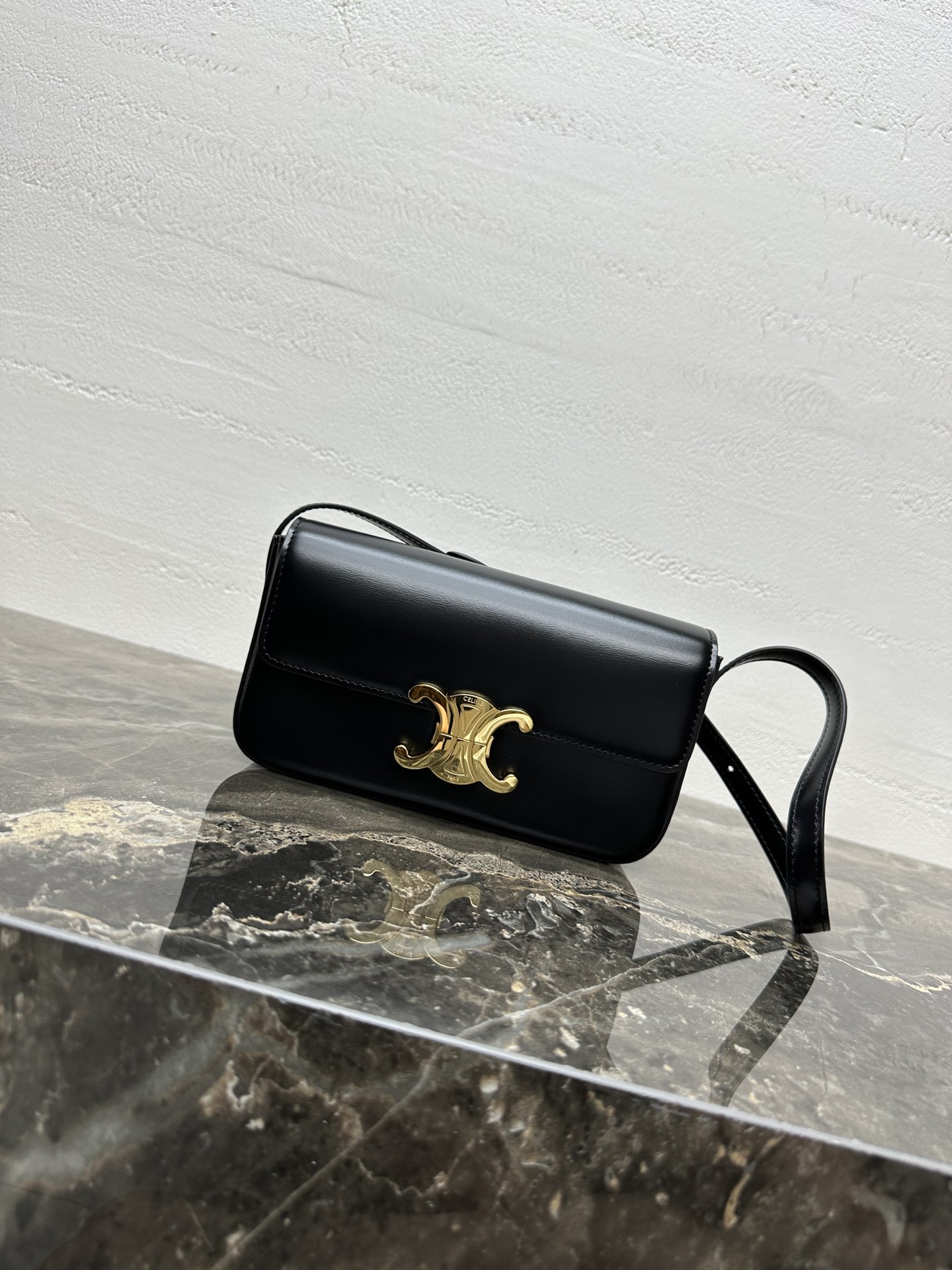 Top version Celine TRIOMPHE Cowhide Shoulder Bag