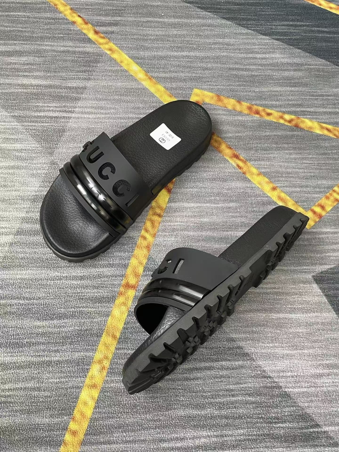 Gucci Sandals  slippers unisex