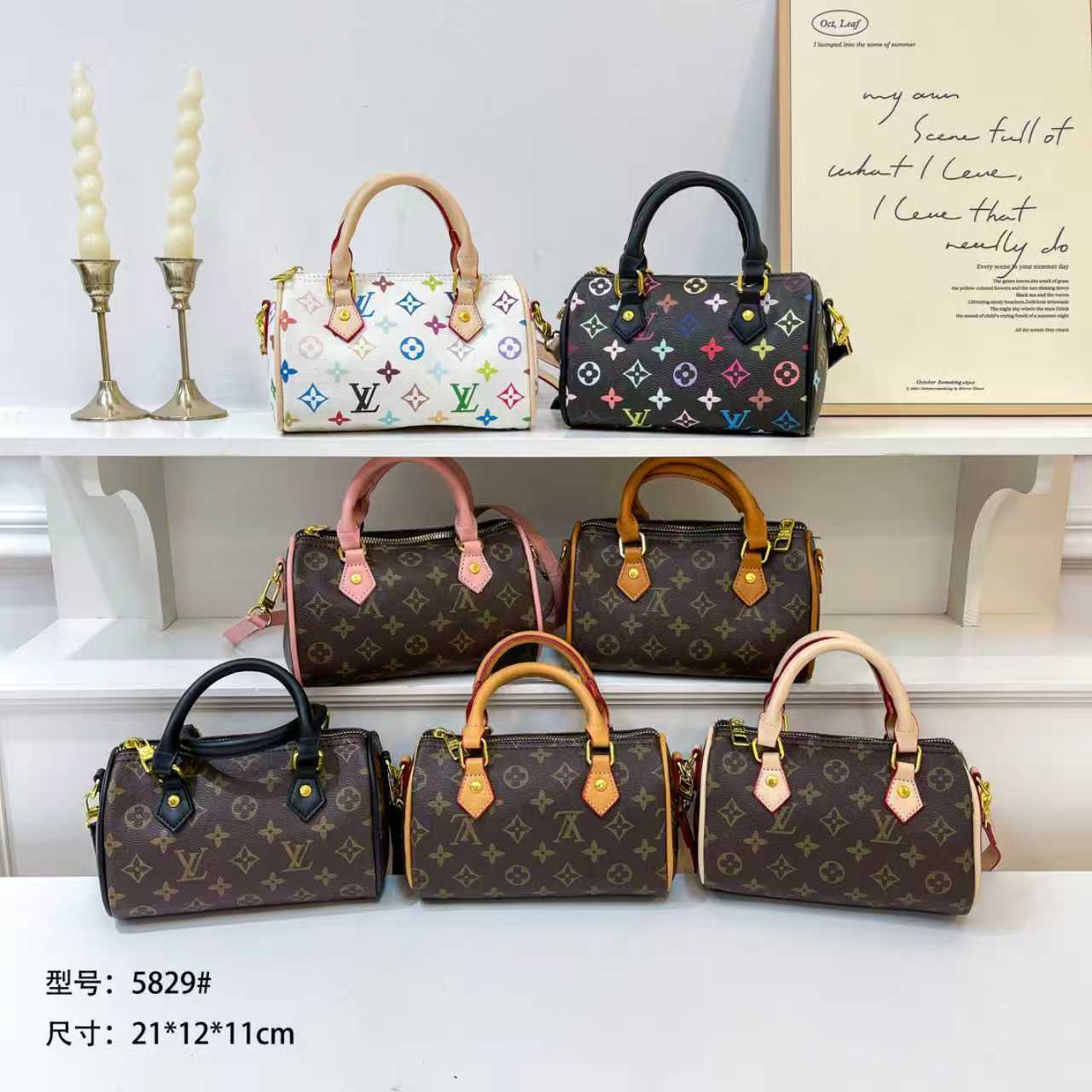 LV Pillow Speedy Bag——8A