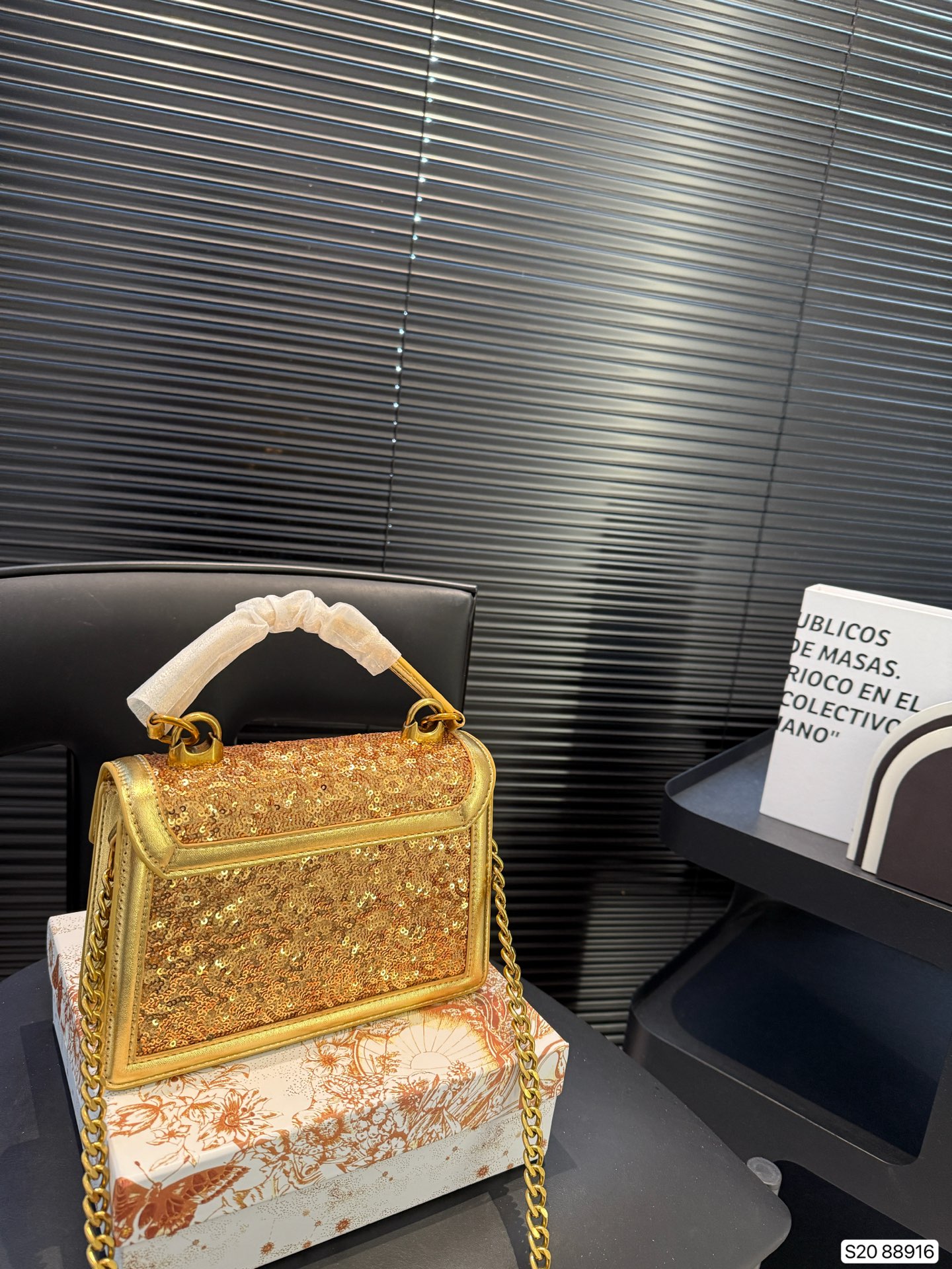 Dolce & Gabbana chain bag