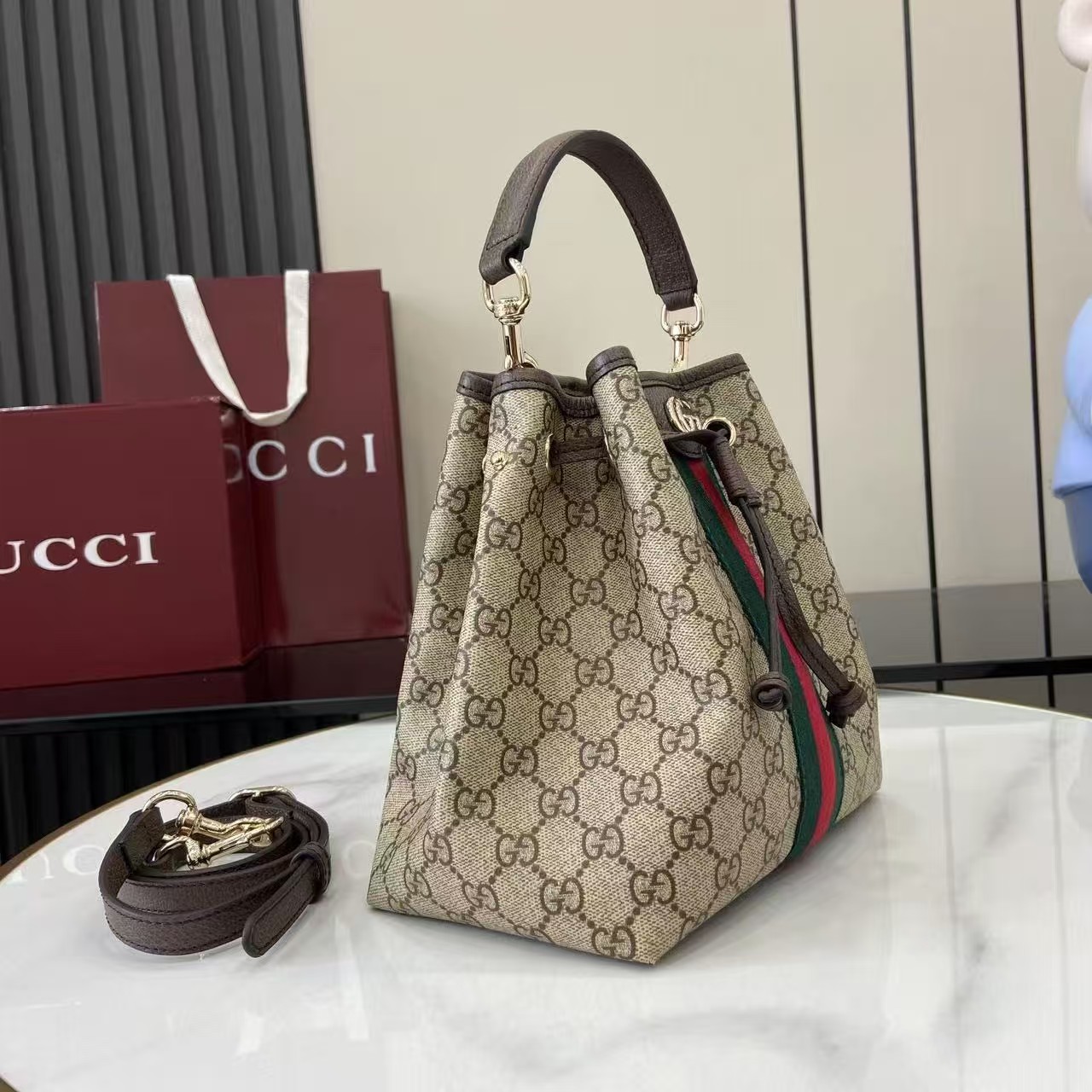 Top version Gucci Ophidia bag