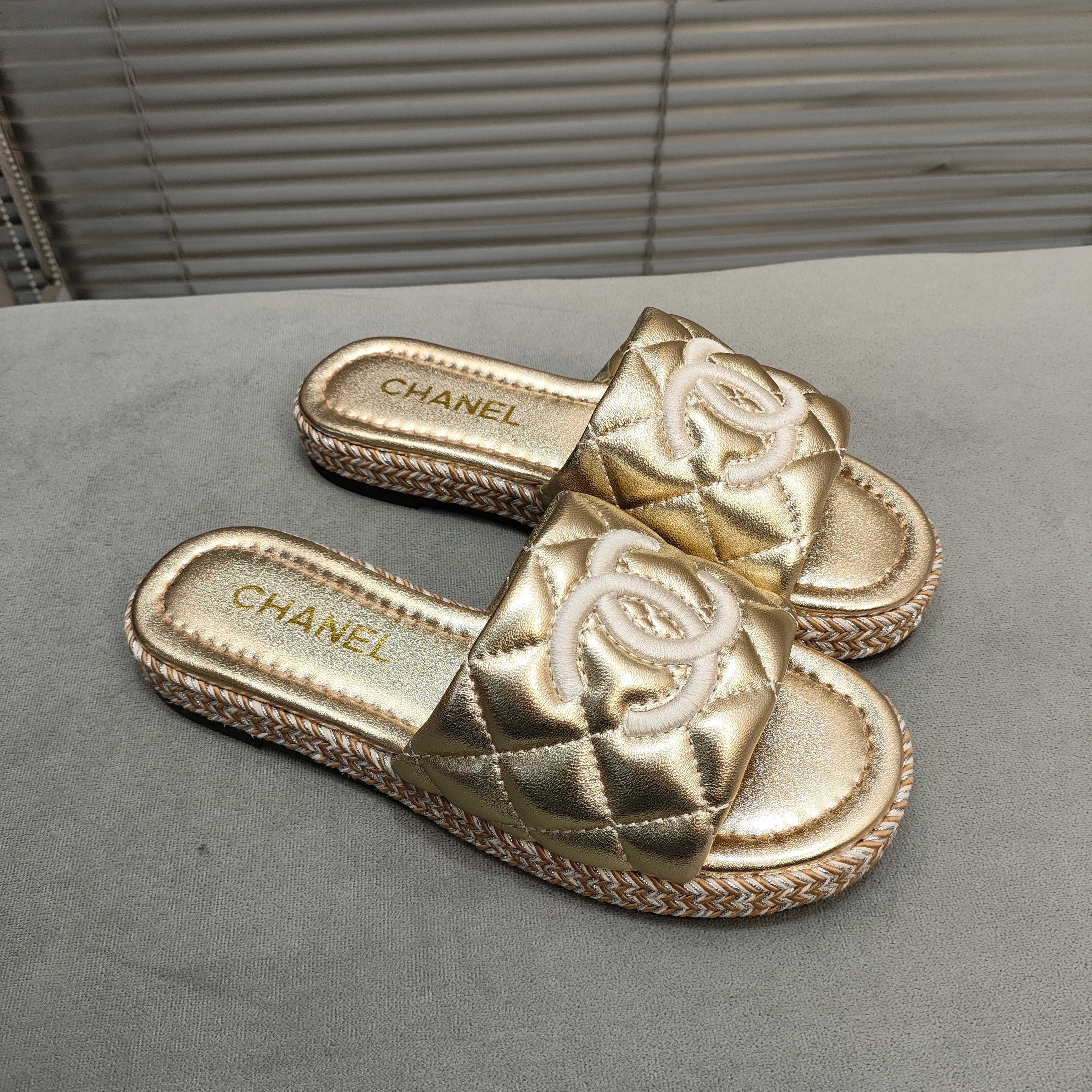 Chanel Sheepskin rubber sole Slippers