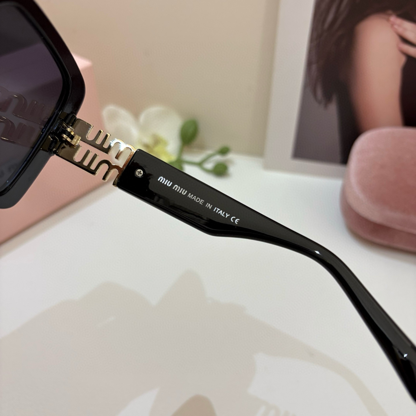 MIUMIU square-framed sunglasses