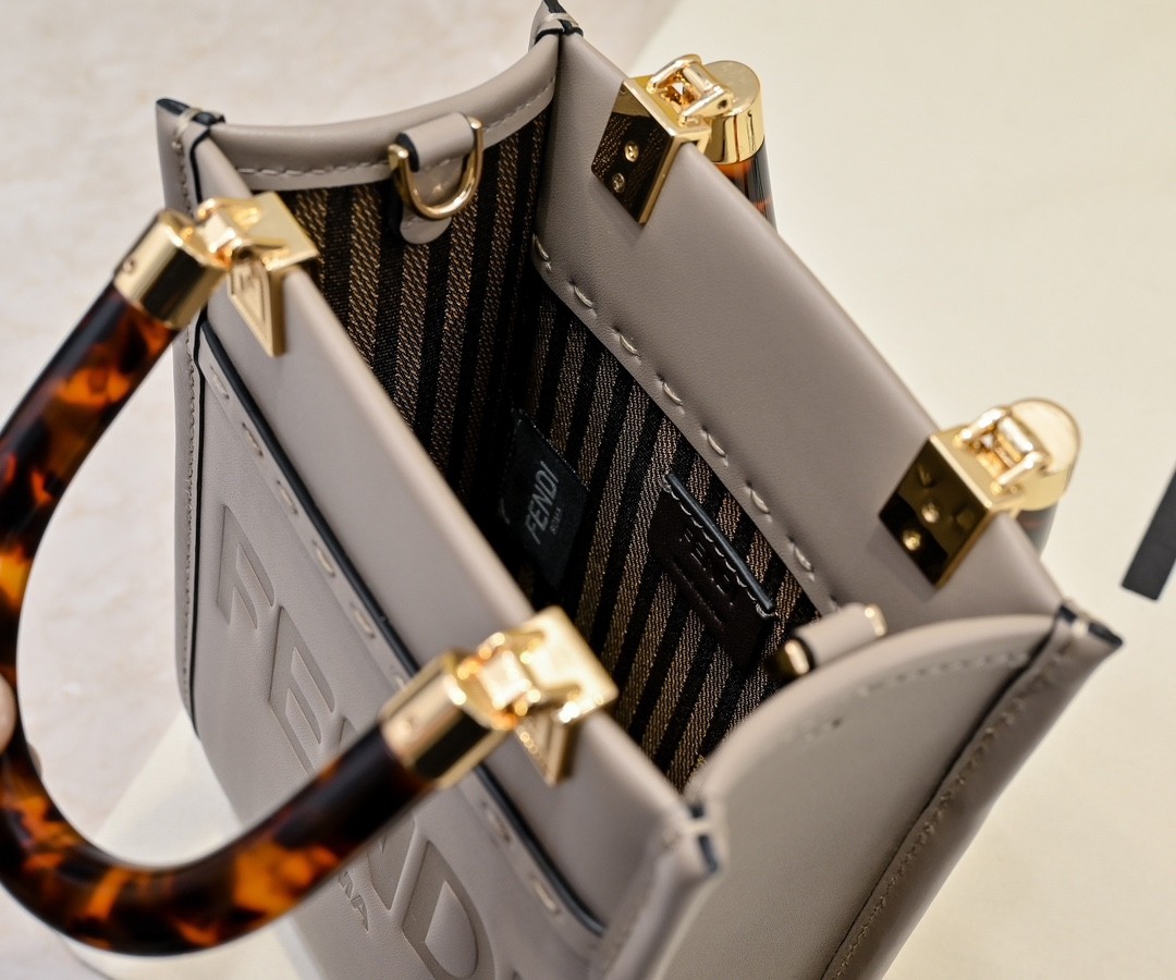 Fendi sunshine crossbody bag