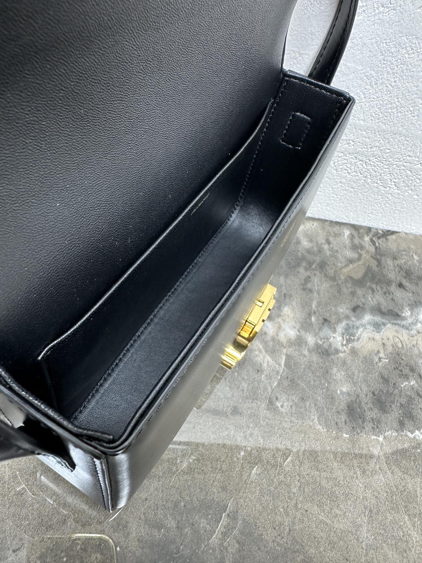 Top version Celine TRIOMPHE Cowhide Shoulder Bag