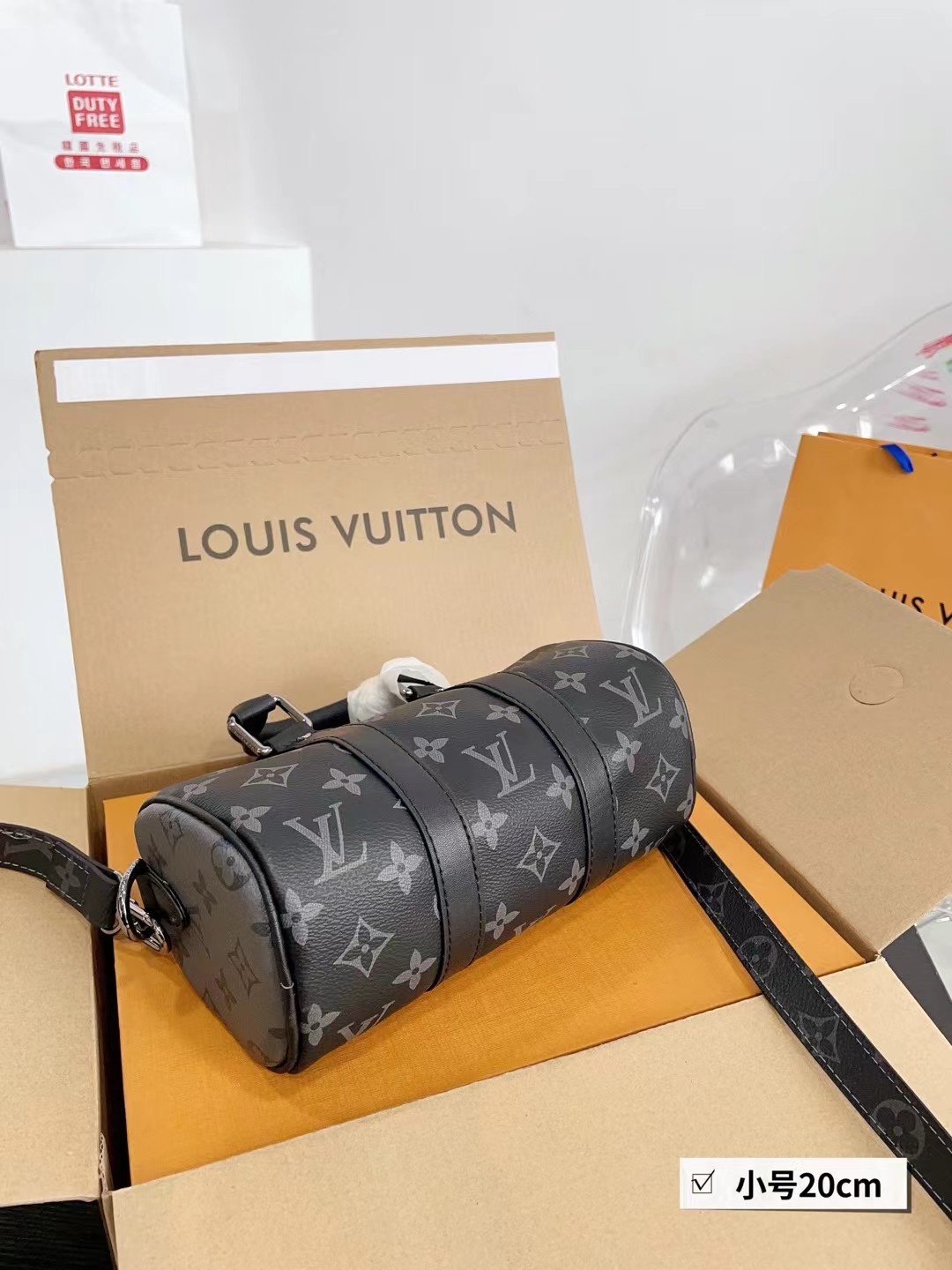 LV keepall shoulder speedy bag