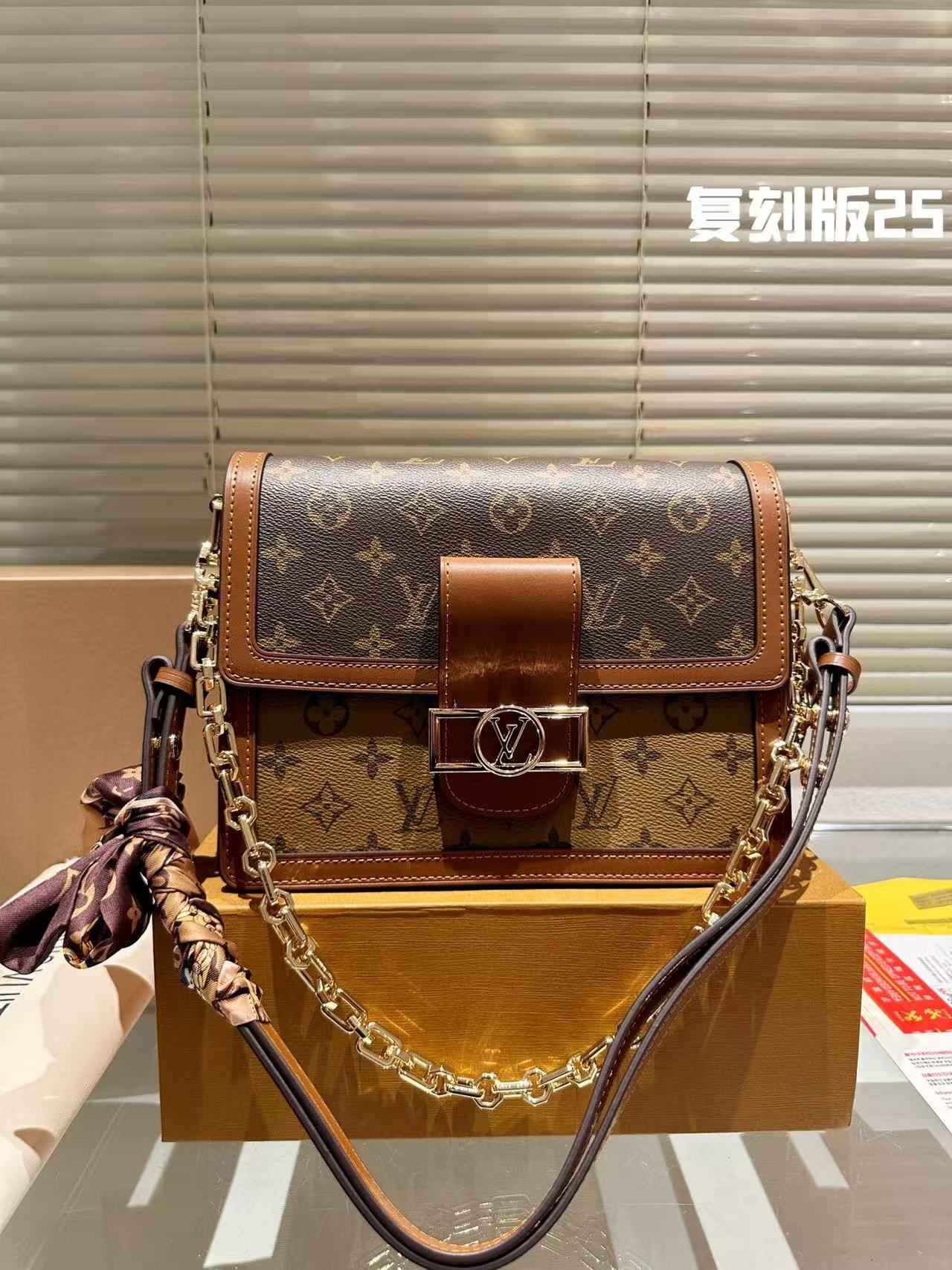 LV Daphne messenger bag