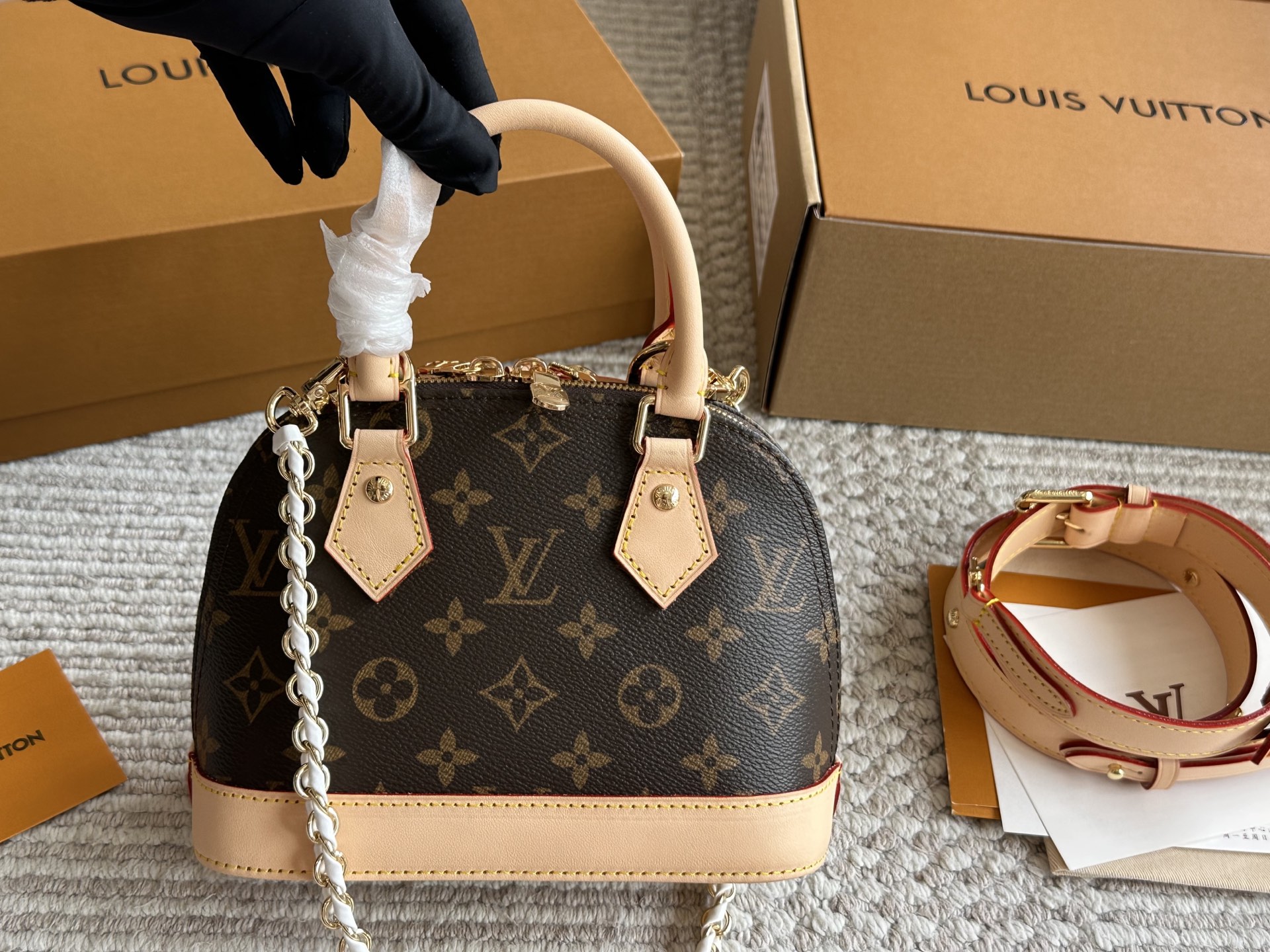 LV Alma Shell bag