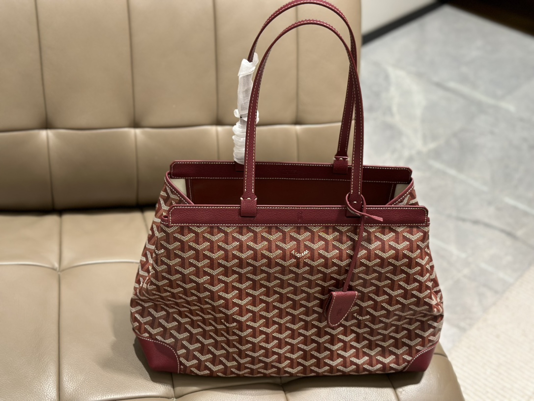 Goyard Bellechasse Biaud commuter bag