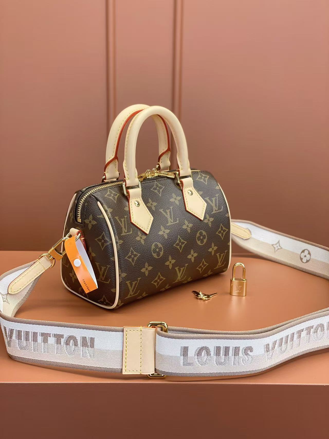 LV top-quality speedy bag