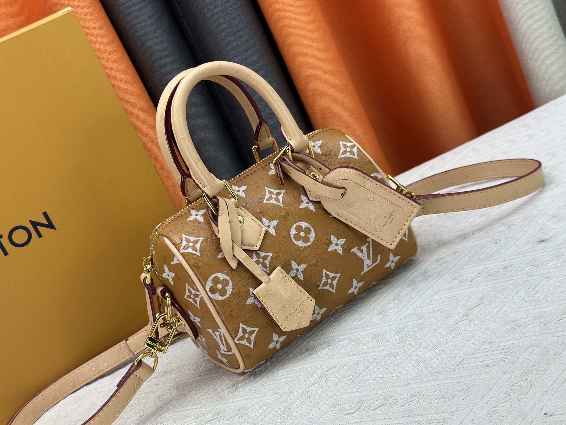 LV Speedy18 Monogram version shoulder bag